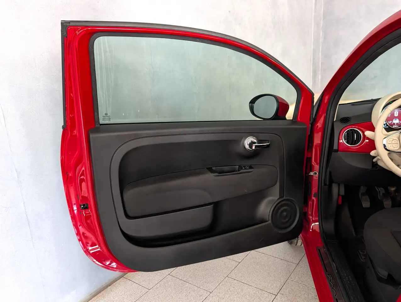 Fiat 500C 1.0 HYBRID 70CV DOLCEVITA 17