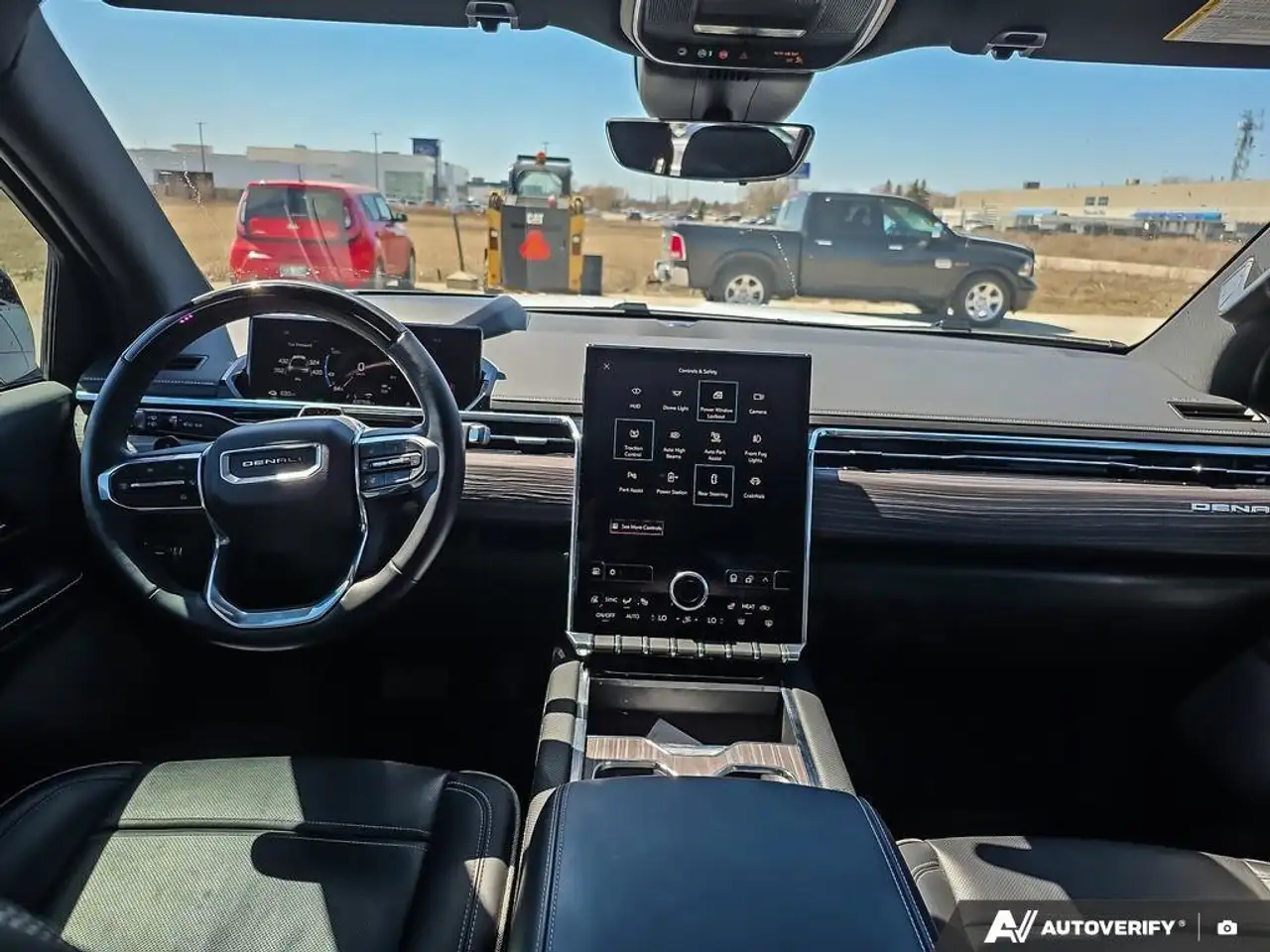 GMC Sierra EV снимка GMC Sierra EV