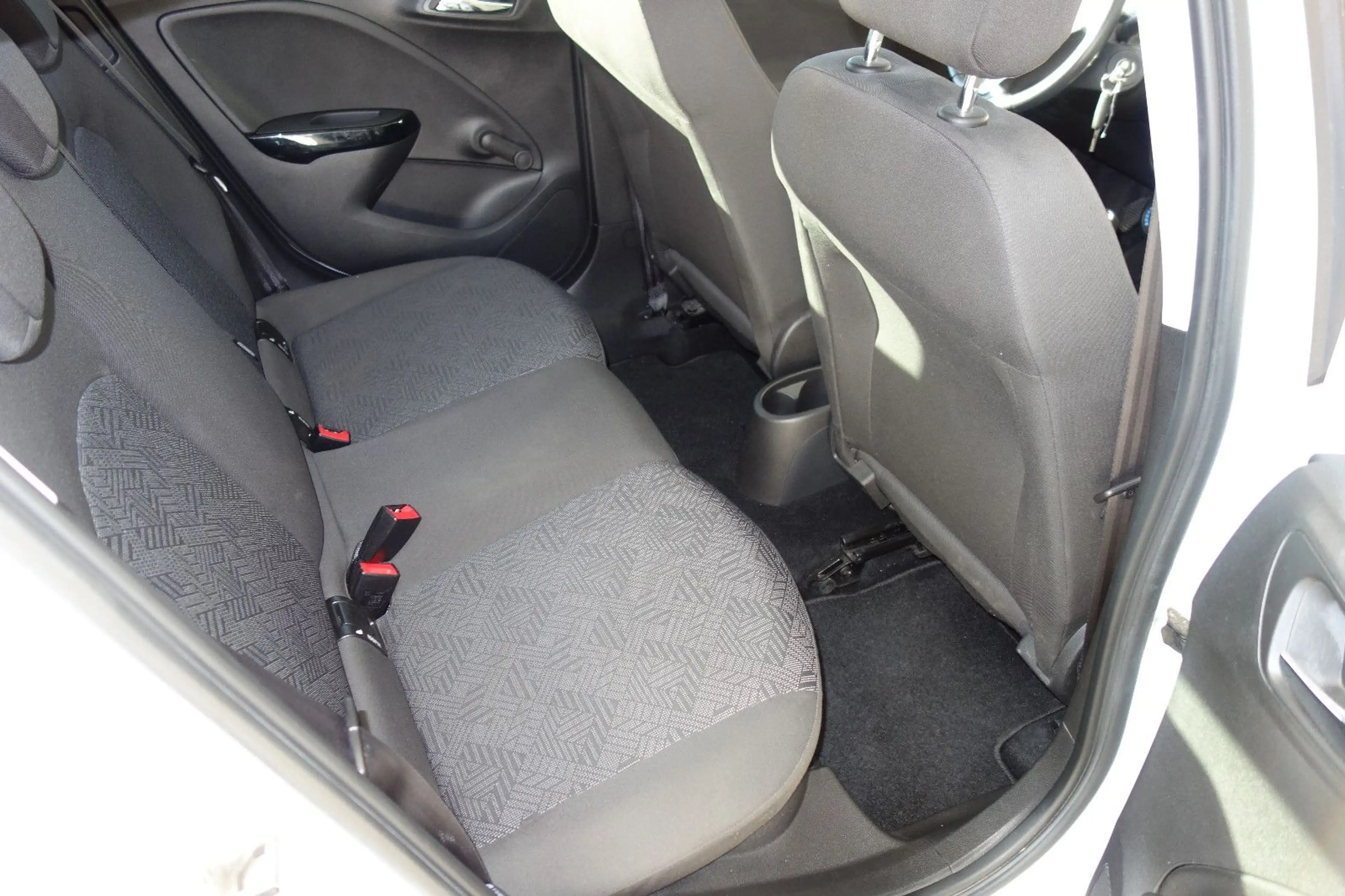Opel Corsa E ON ecoFlex/Rückfahrkamera,Klima — photo 7