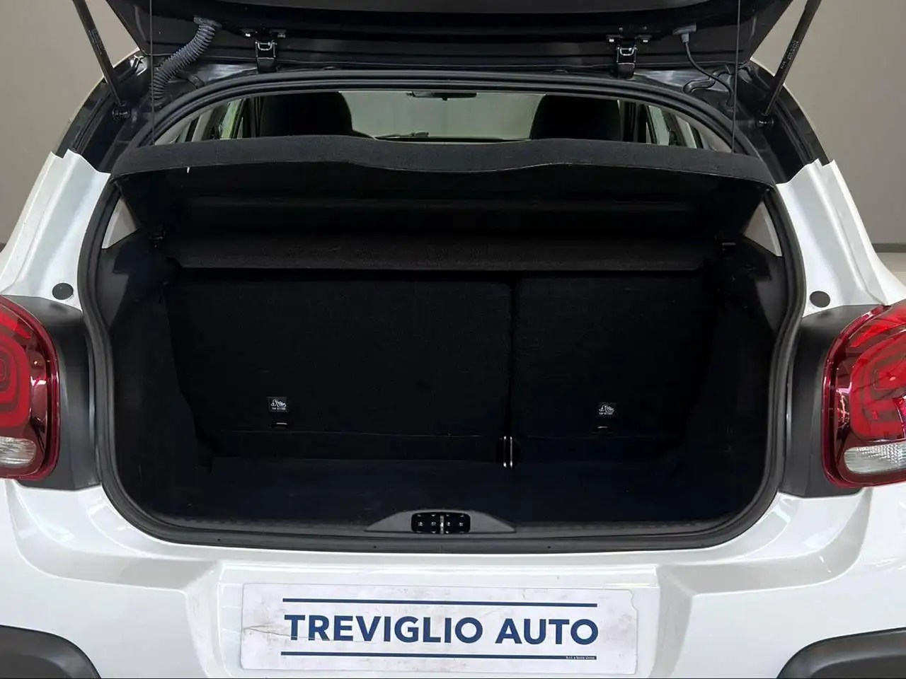 Citroen C3 PureTech 110 S&S EAT6 Shine 7