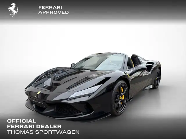 Ferrari F8 Spider Lift / LED / Carbon