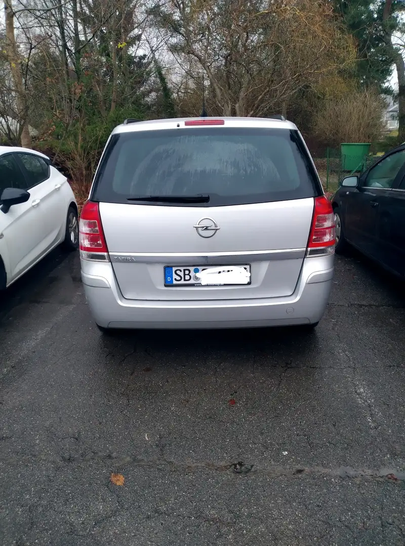 Opel Zafira B Family Automatik 7 Sitzer Silber - 2