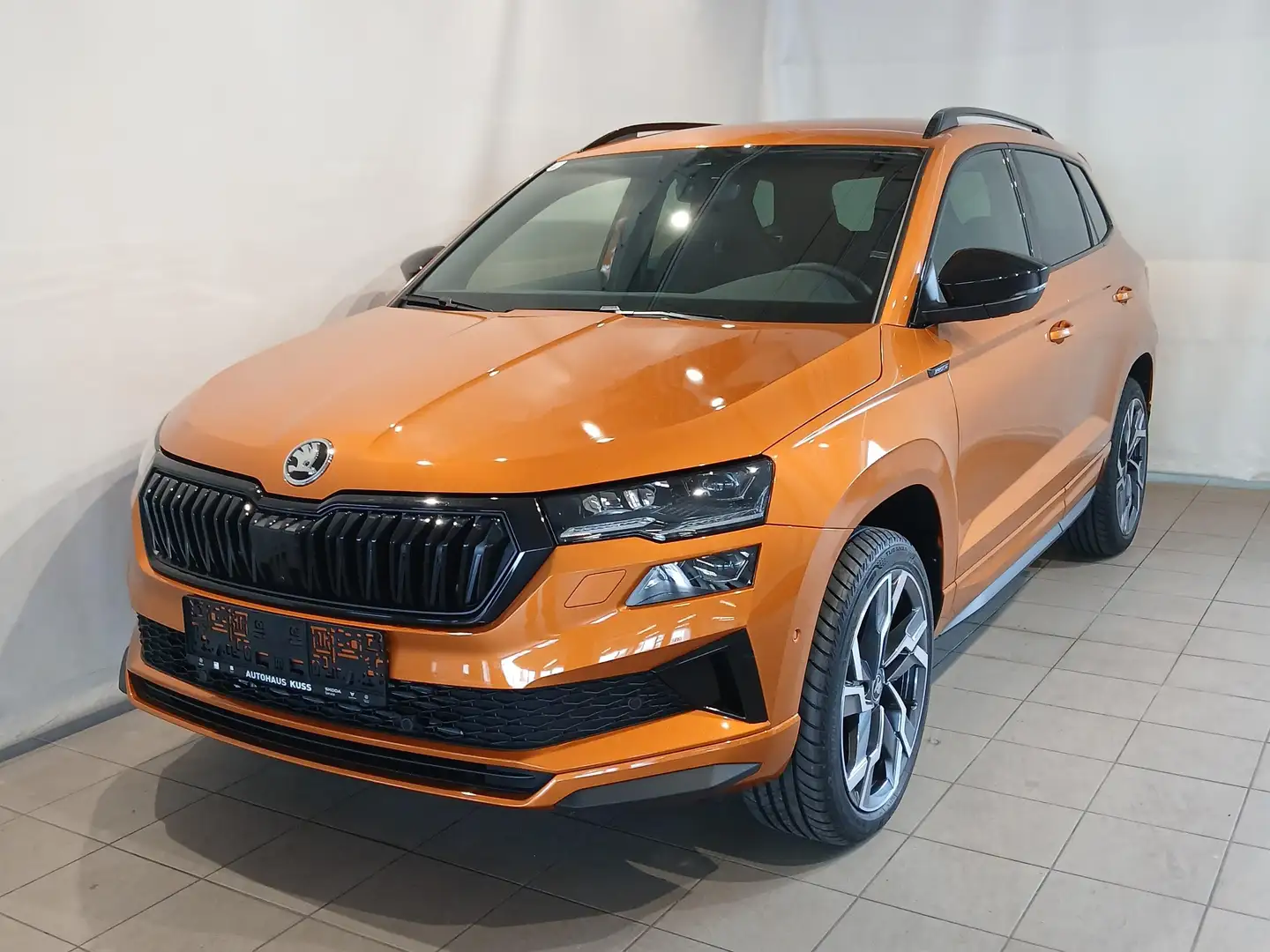 Skoda Karoq Sportline 4x4 TDI DSG Orange - 1