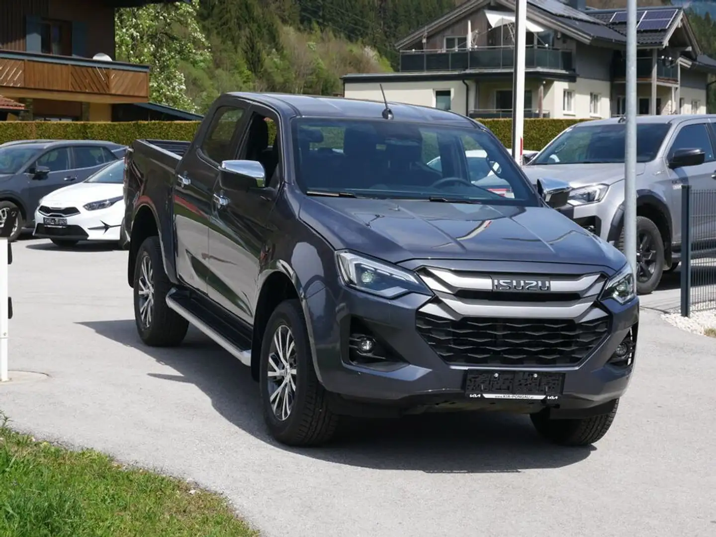 Isuzu D-Max D-MAX Double Cab 4x4 LSE Aut. 2025 Grau - 2
