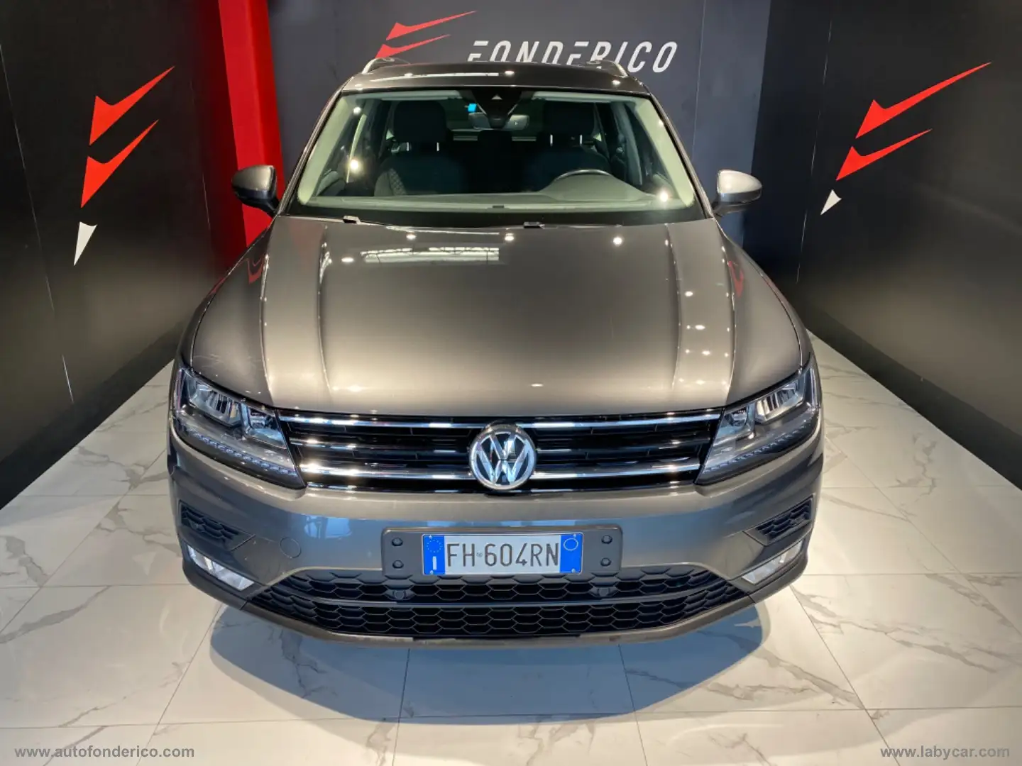 Volkswagen Tiguan 2.0 TDI 4MOTION Business BMT Grigio - 1