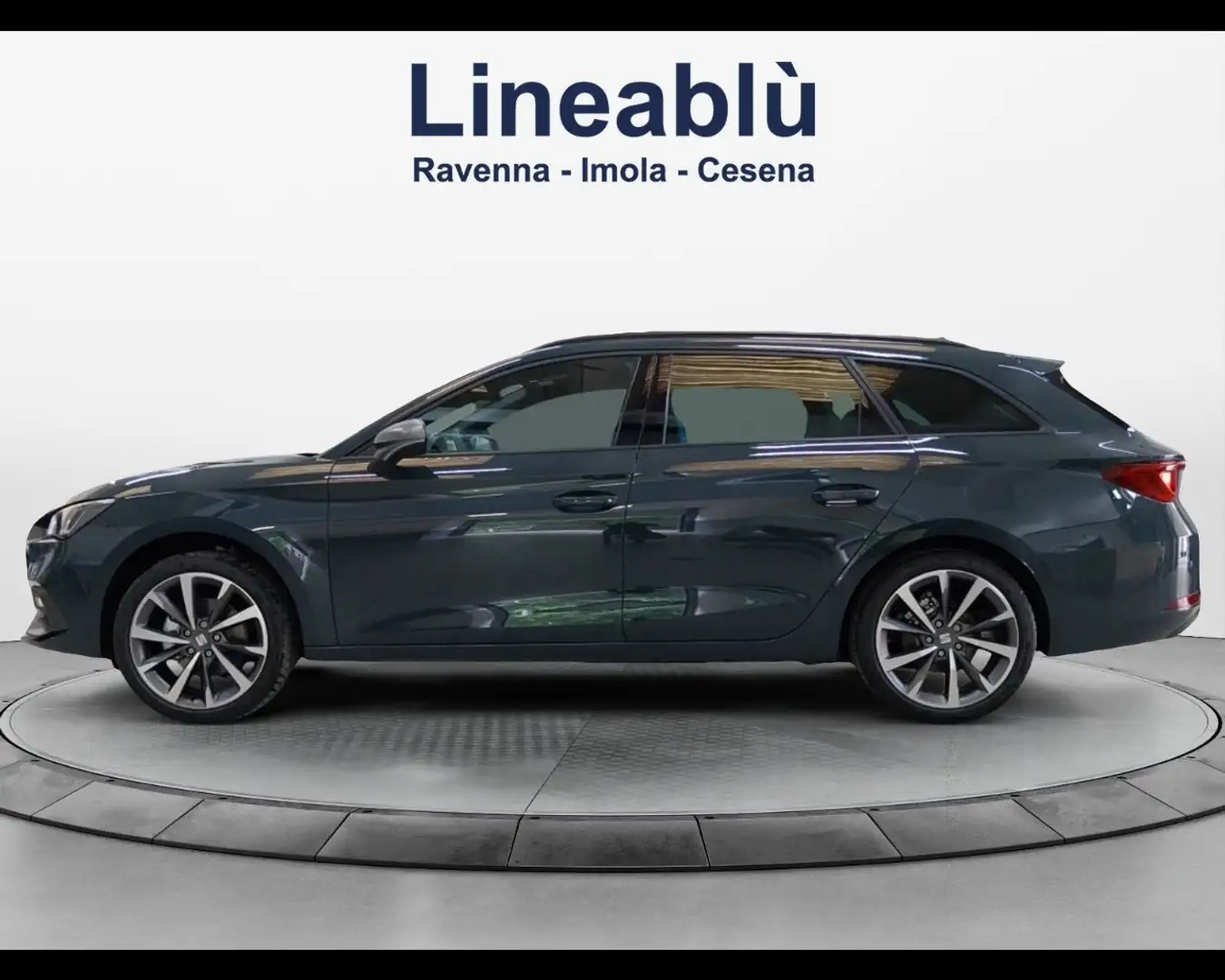 SEAT Leon Sportstourer 1.5 hybrid 116 CV DSG FR Blu/Azzurro - 2