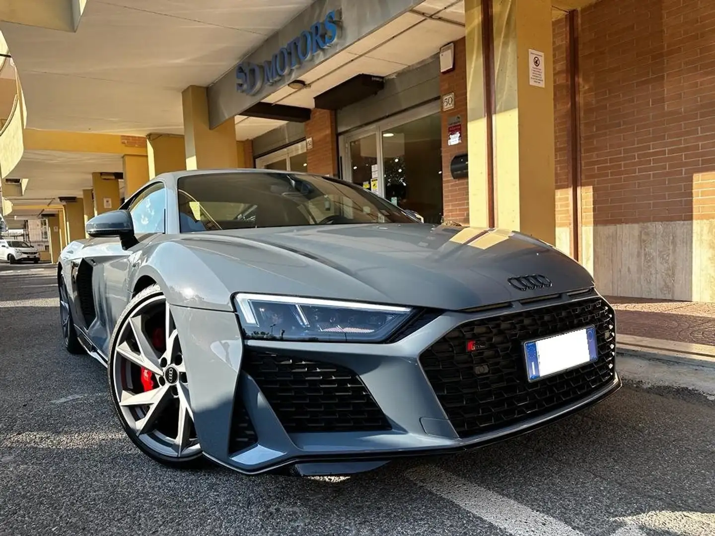 Audi R8 R8 Coupe 5.2 V10 performance quattro 570cv stronic Grijs - 1