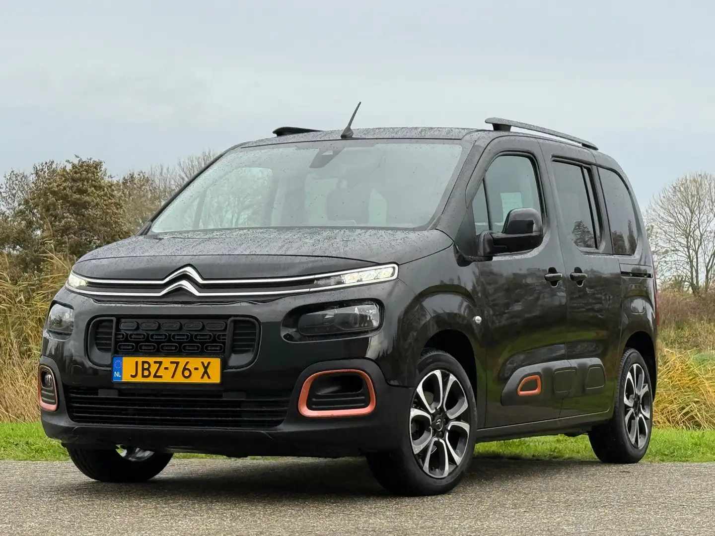 Citroen Berlingo 1.2 PureTech 110pk XTR - Noir Onyx - Carplay/Camer Zwart - 2