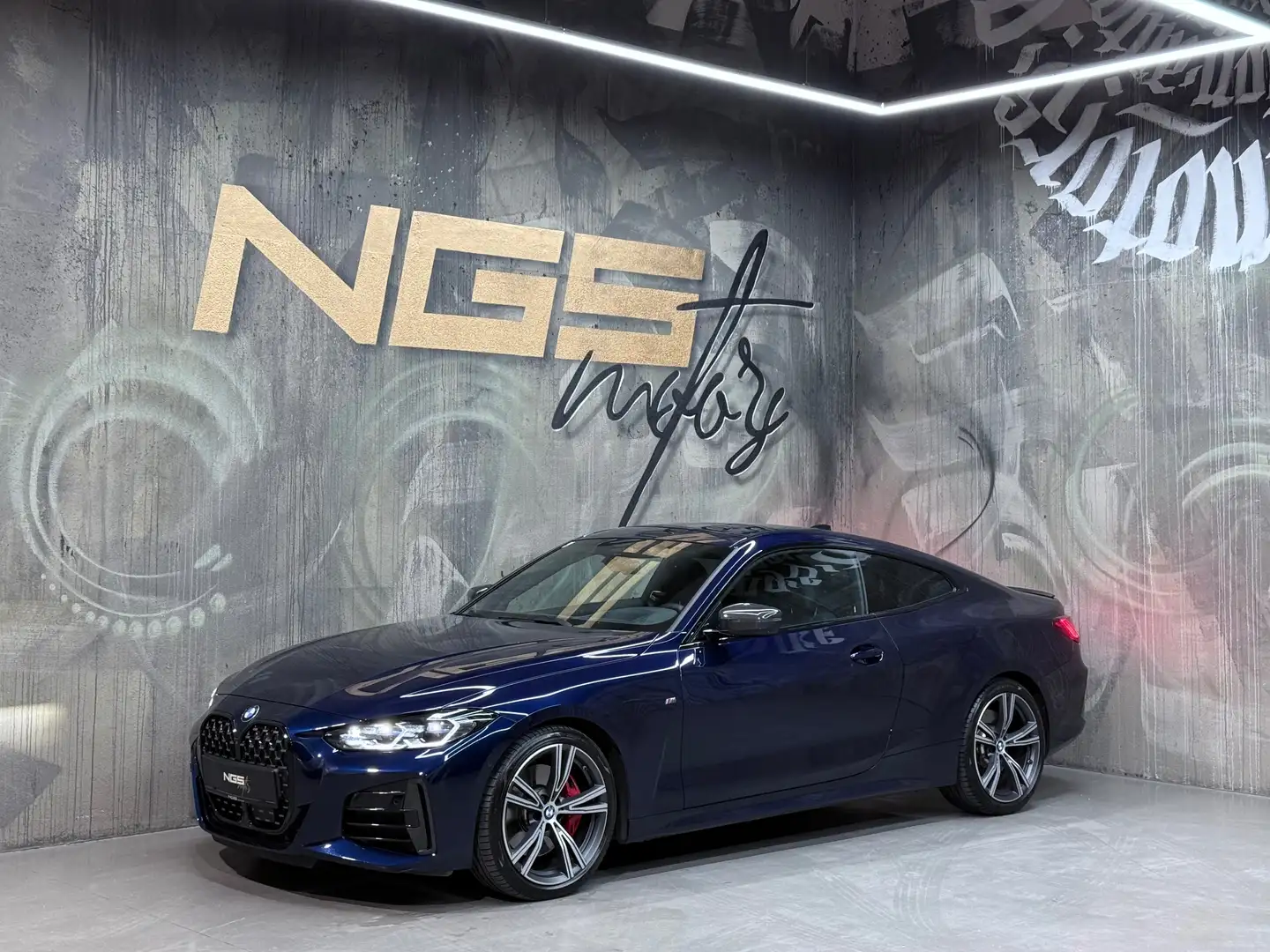 BMW 440 M440i xDrive Coupé INDIVIDUAL CARBON H&K 8-FACH Albastru - 2
