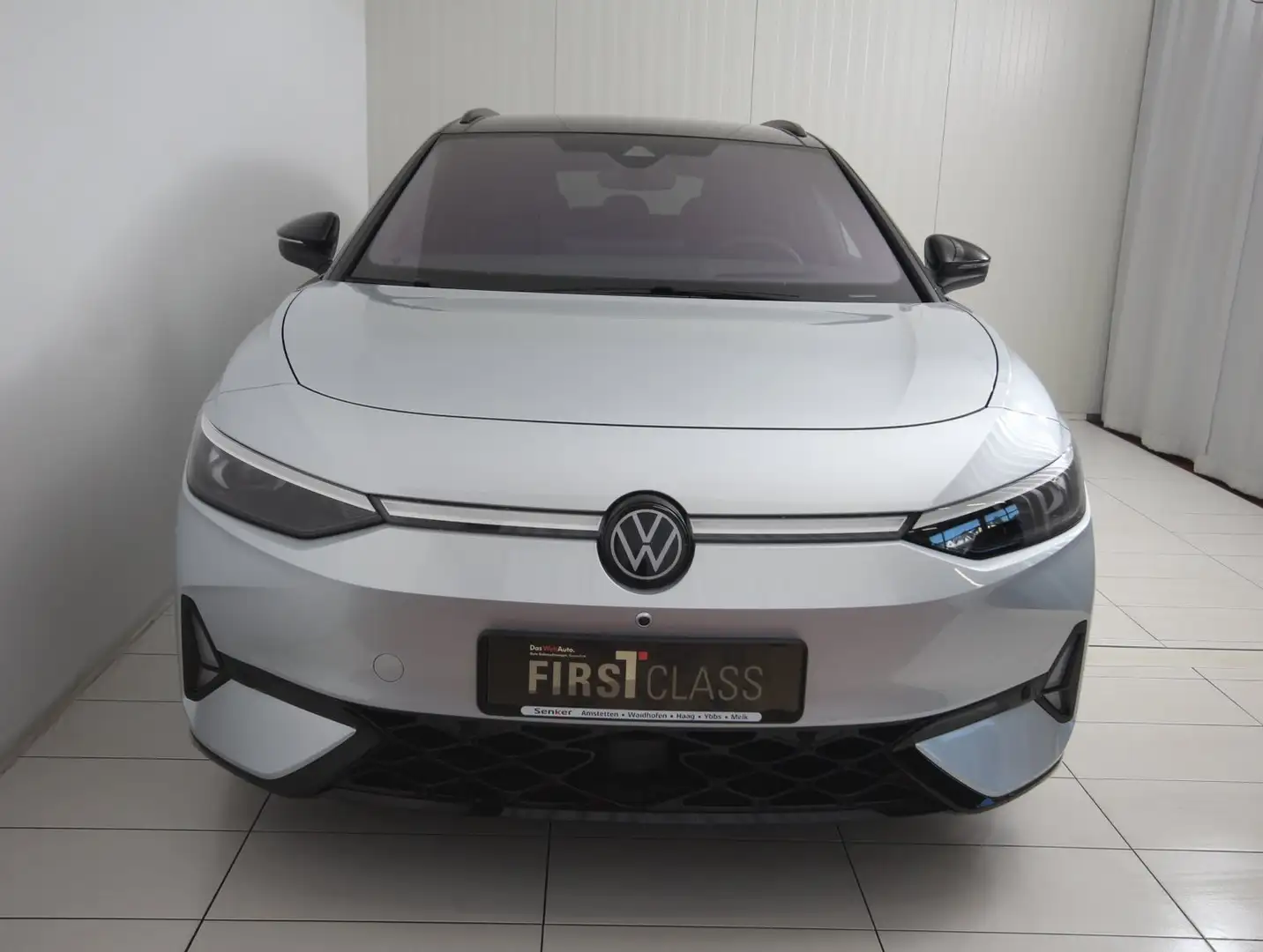 Volkswagen ID.7 Tourer GTX 4MOTION 250 kW Business Argent - 2