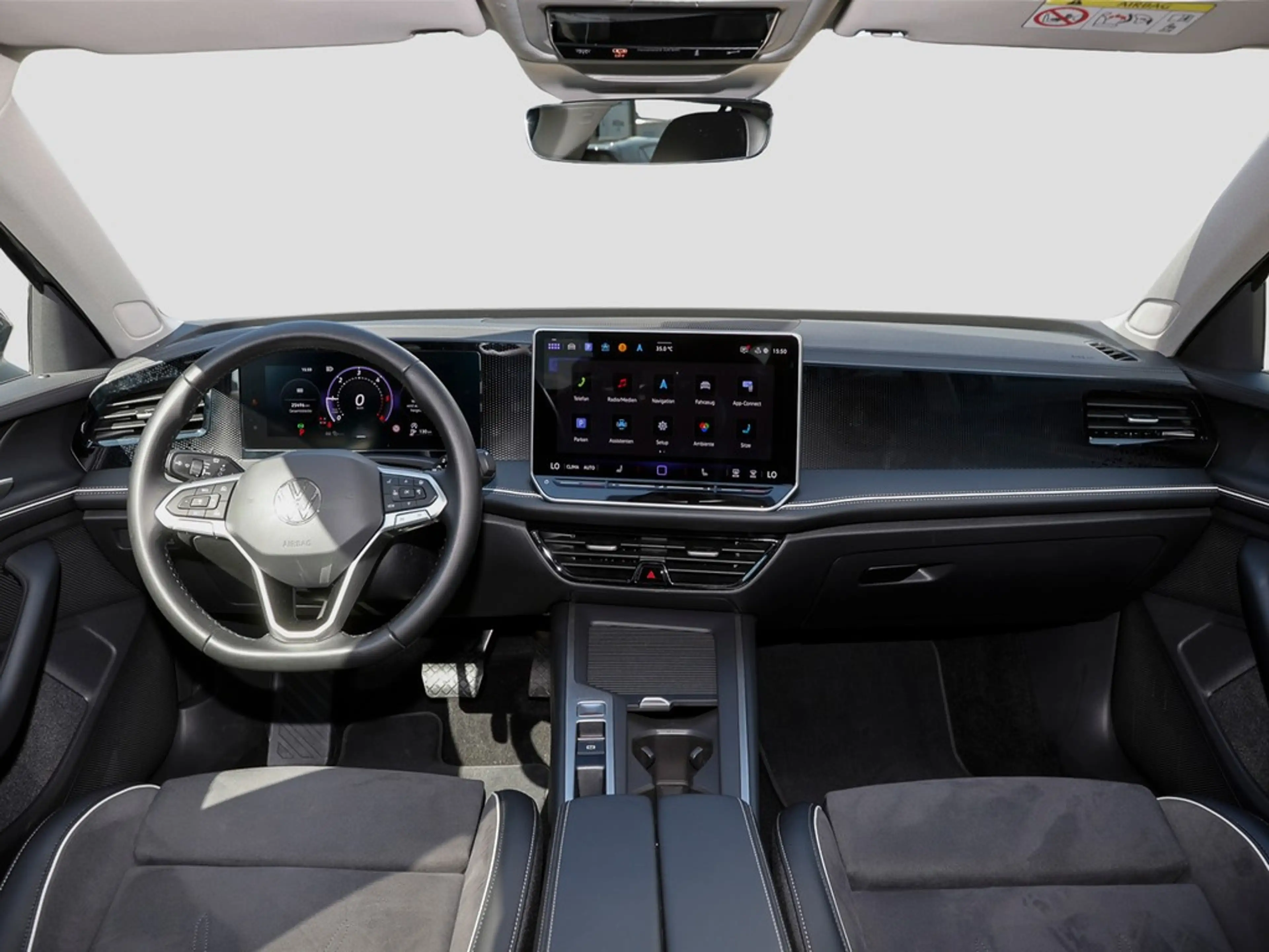 Volkswagen Passat Variant 2.0 TDI DSG Business AHK/Navi/RFK — photo 13
