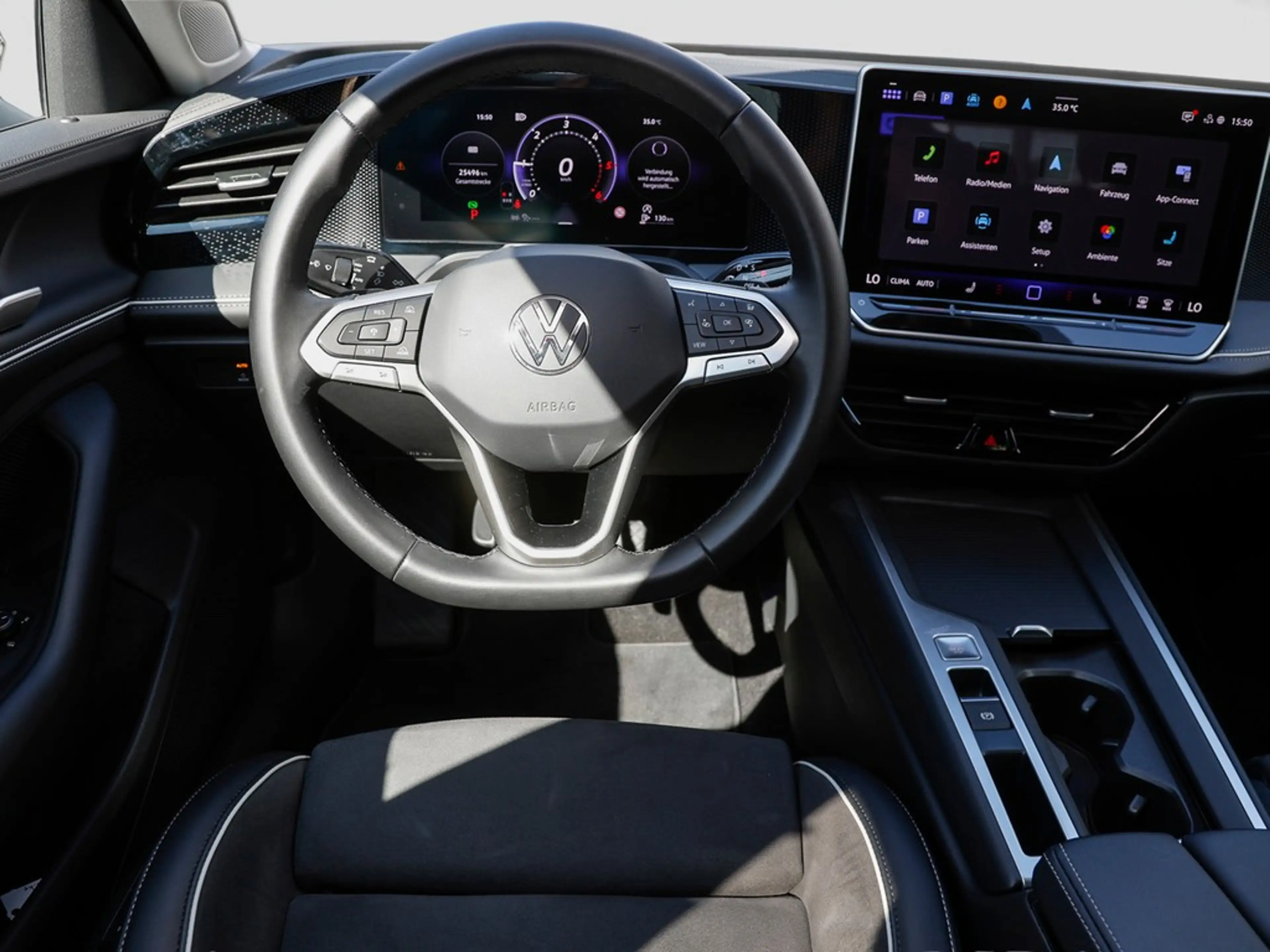 Volkswagen Passat Variant 2.0 TDI DSG Business AHK/Navi/RFK — photo 15