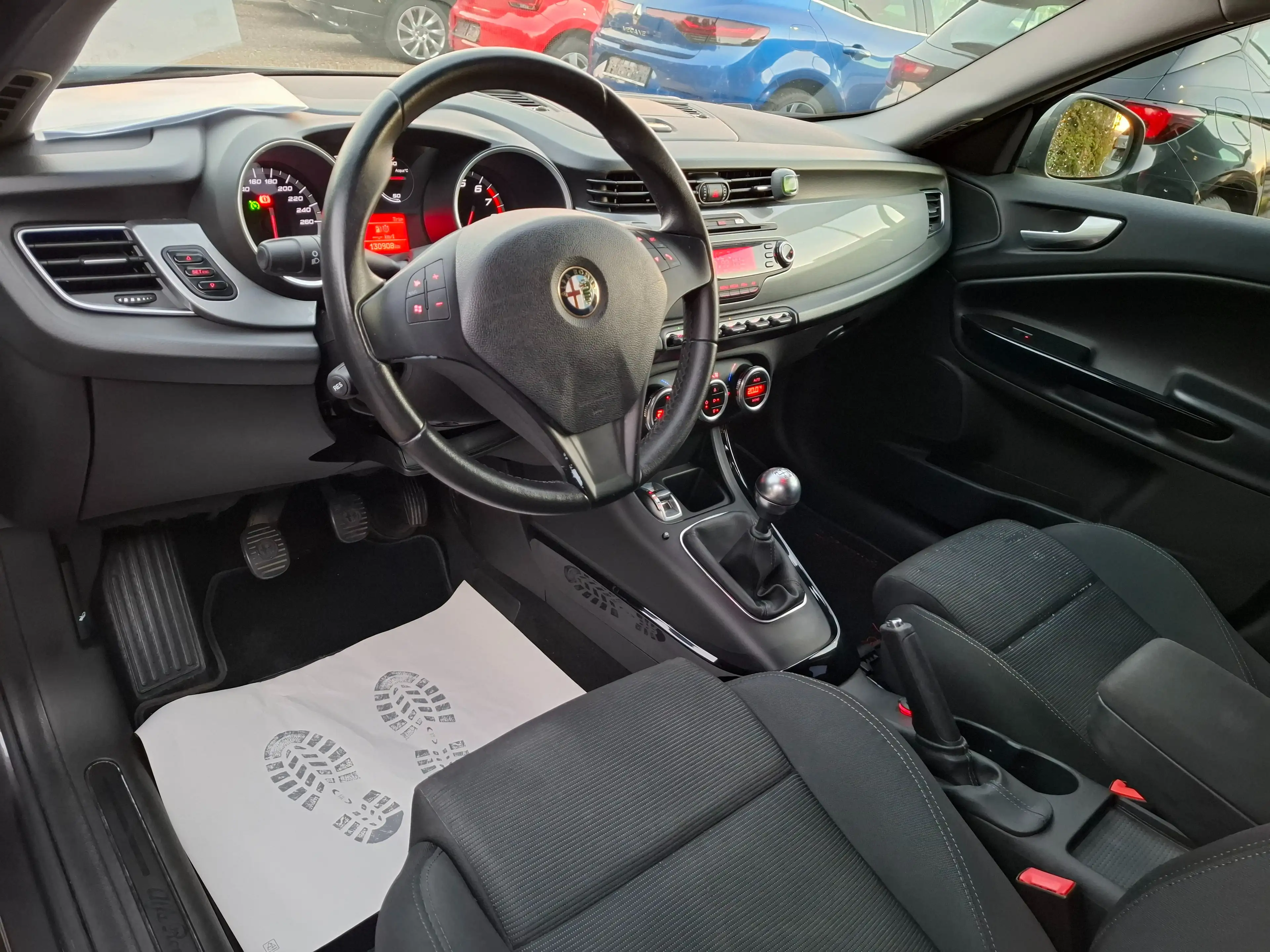 Alfa Romeo Giulietta 1.4 Turbo Turismo, ZR NEU, Pickerl aktuell 2/2026 — photo 9