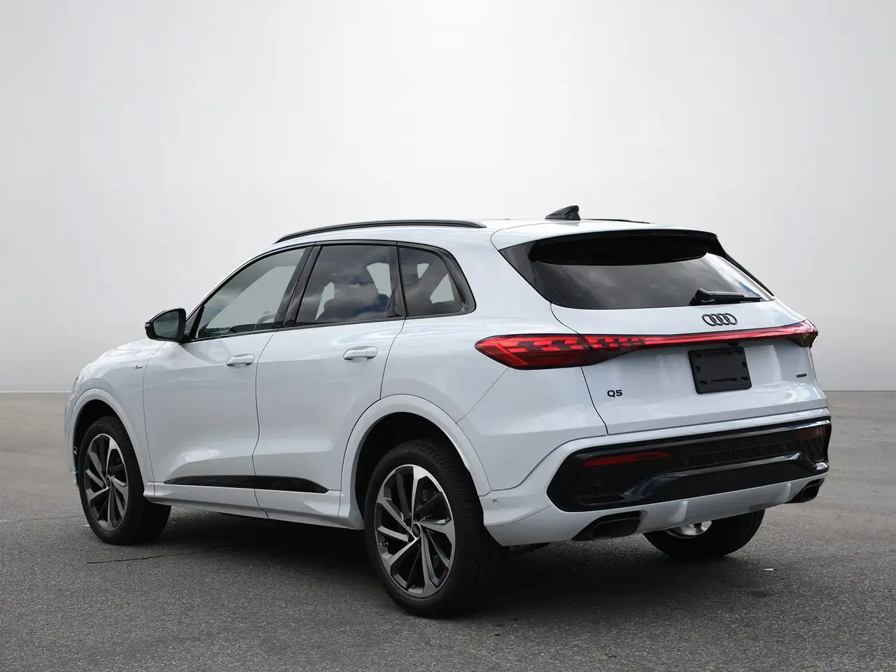 Audi Q5 снимка Audi Q5