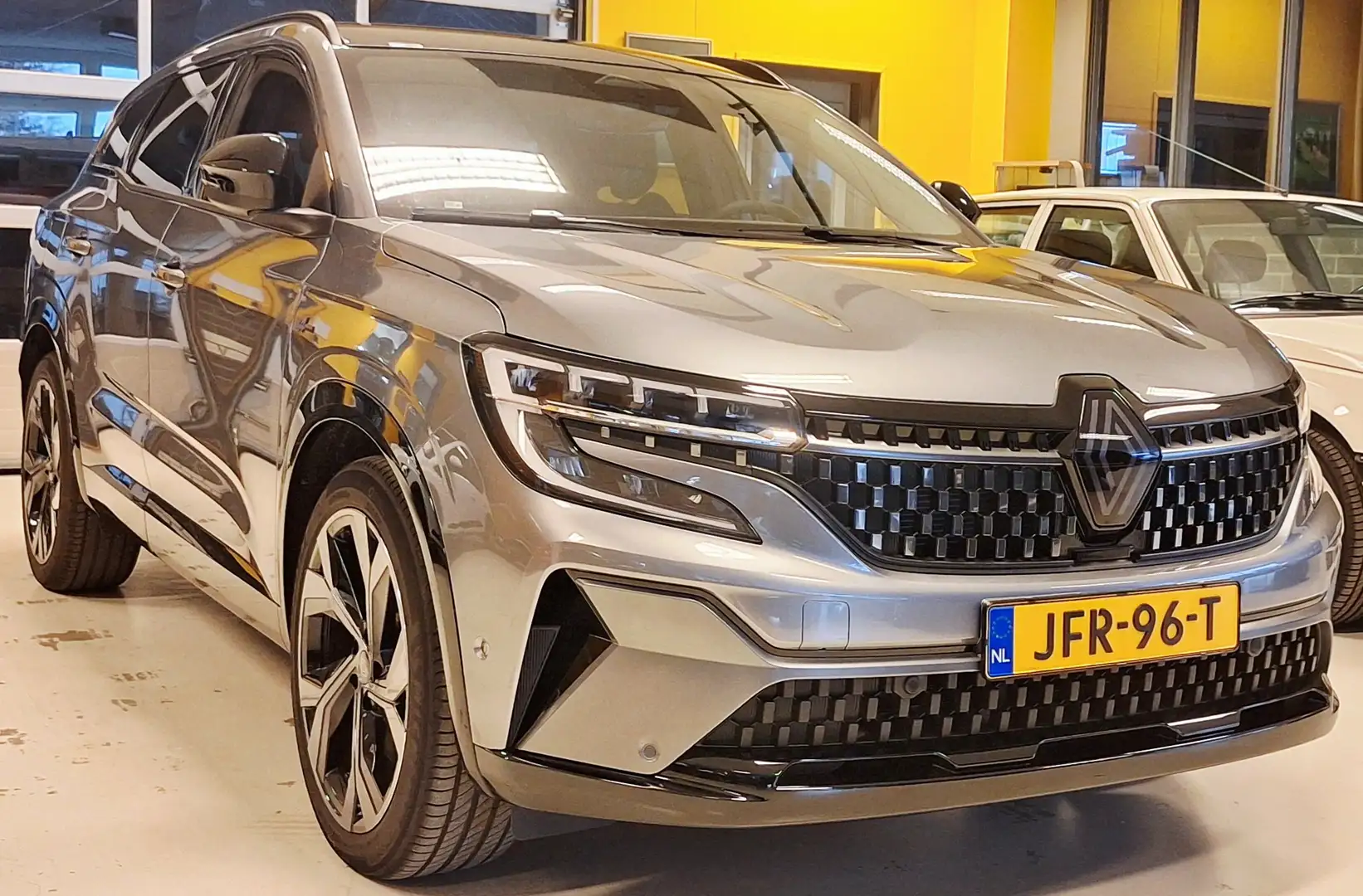 Renault Espace E-TECH Esprit Alpine 7p Grijs - 1