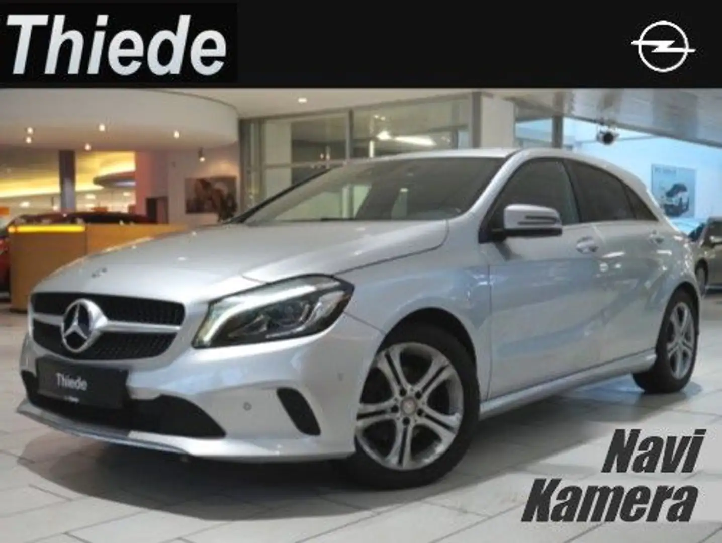 Mercedes-Benz A 220 CDI BLUEFFI. NAVI/LED/KAMERA/SHZ/SPORT/AHK Silber - 1