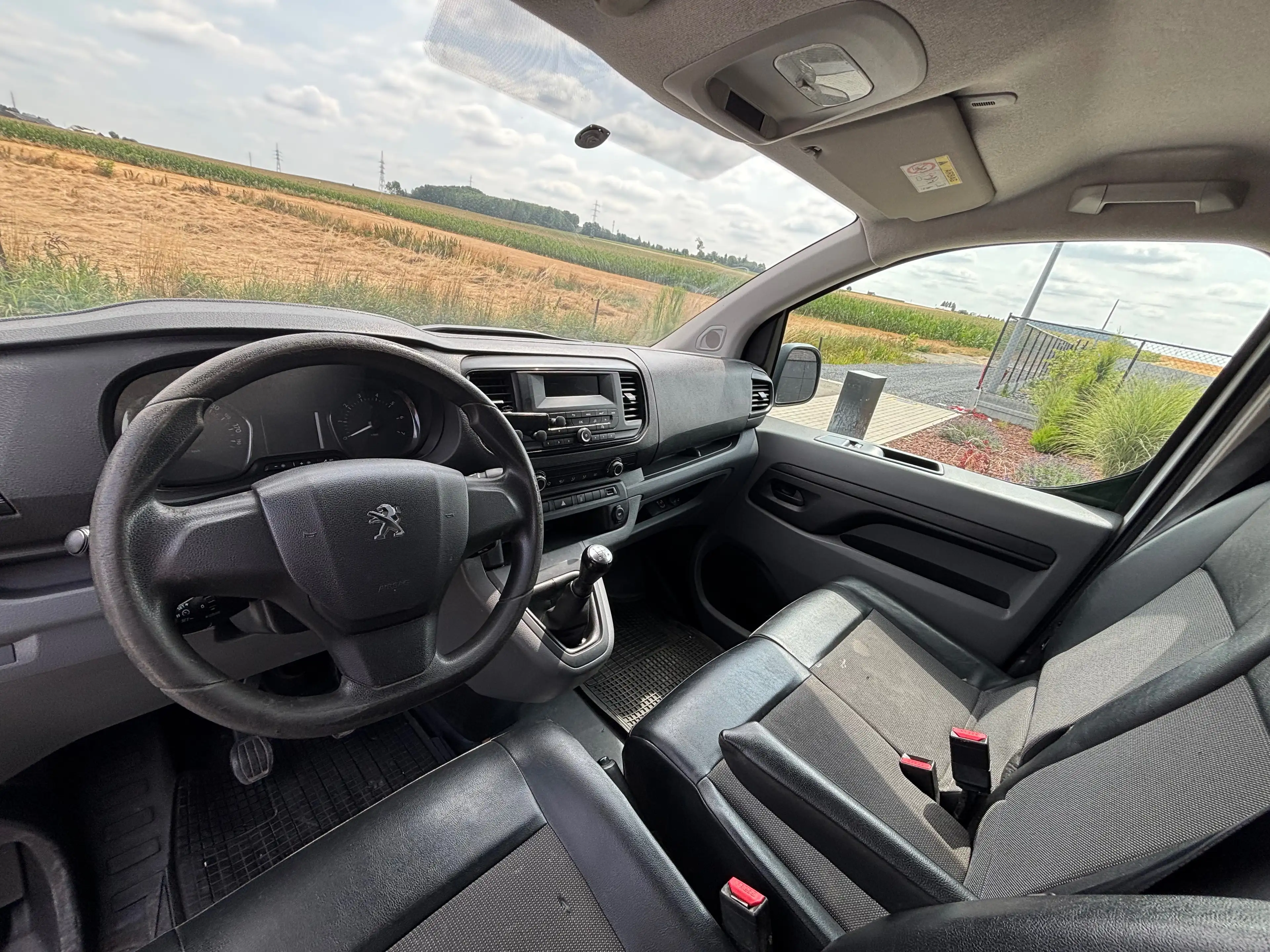 Peugeot Expert 1.6 BlueHDi L1 Compact Pro — photo 11