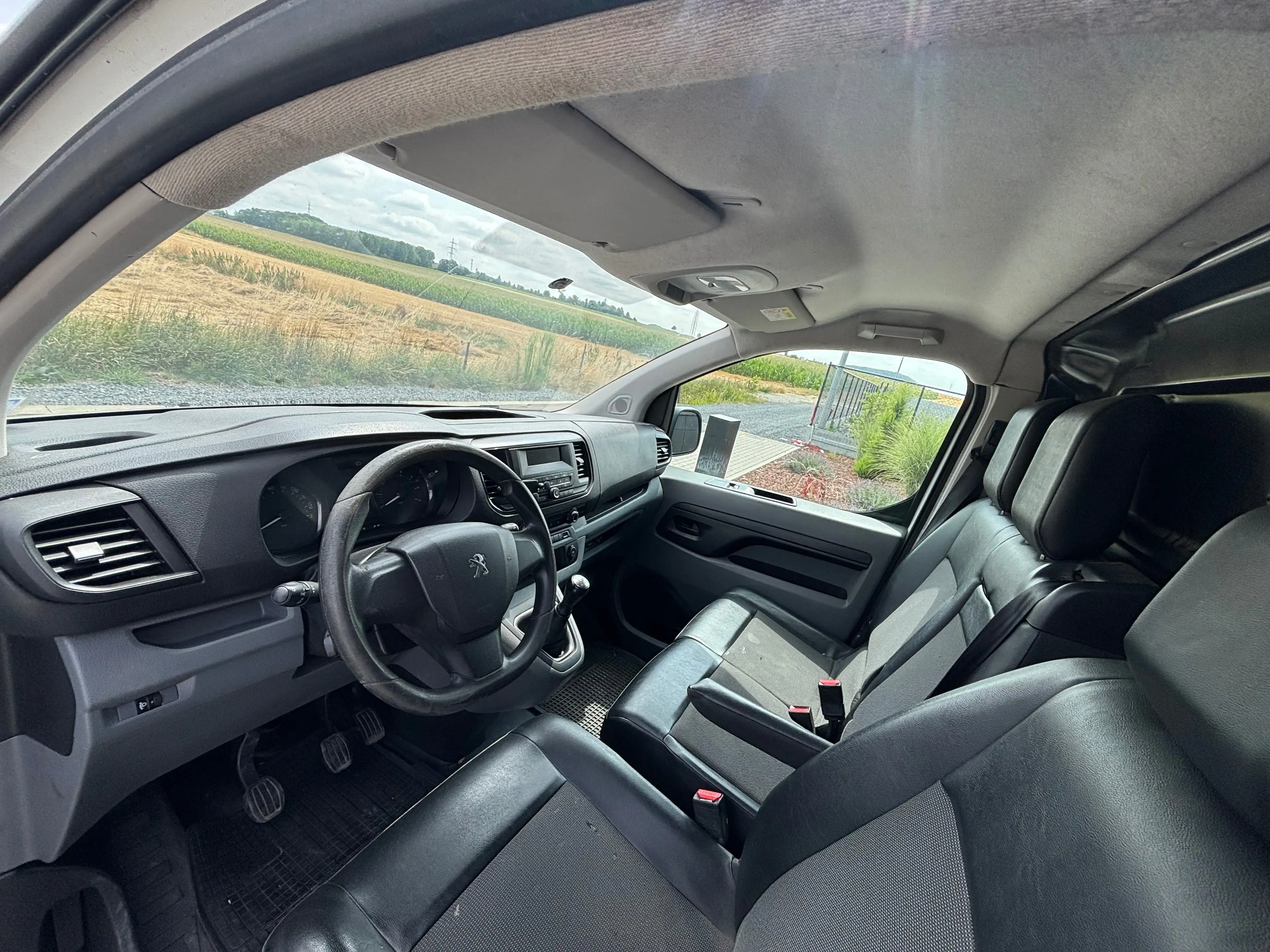 Peugeot Expert 1.6 BlueHDi L1 Compact Pro — photo 10
