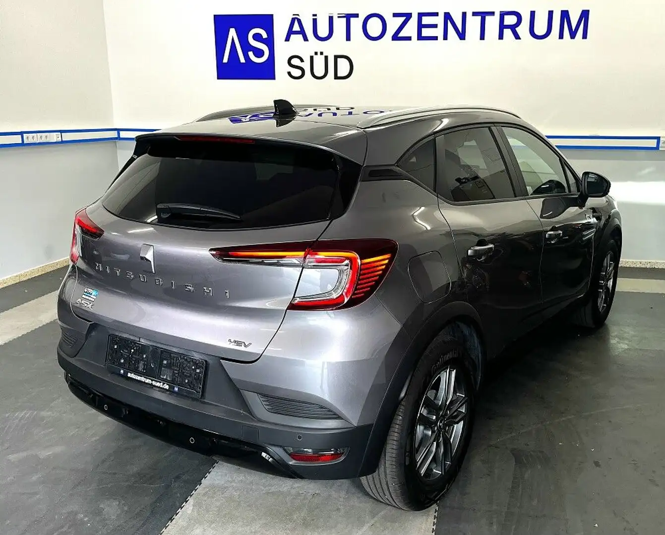 Mitsubishi ASX PLUS 1.6 Hybrid Aut Klima Nav R-KAM PDC Grau - 2