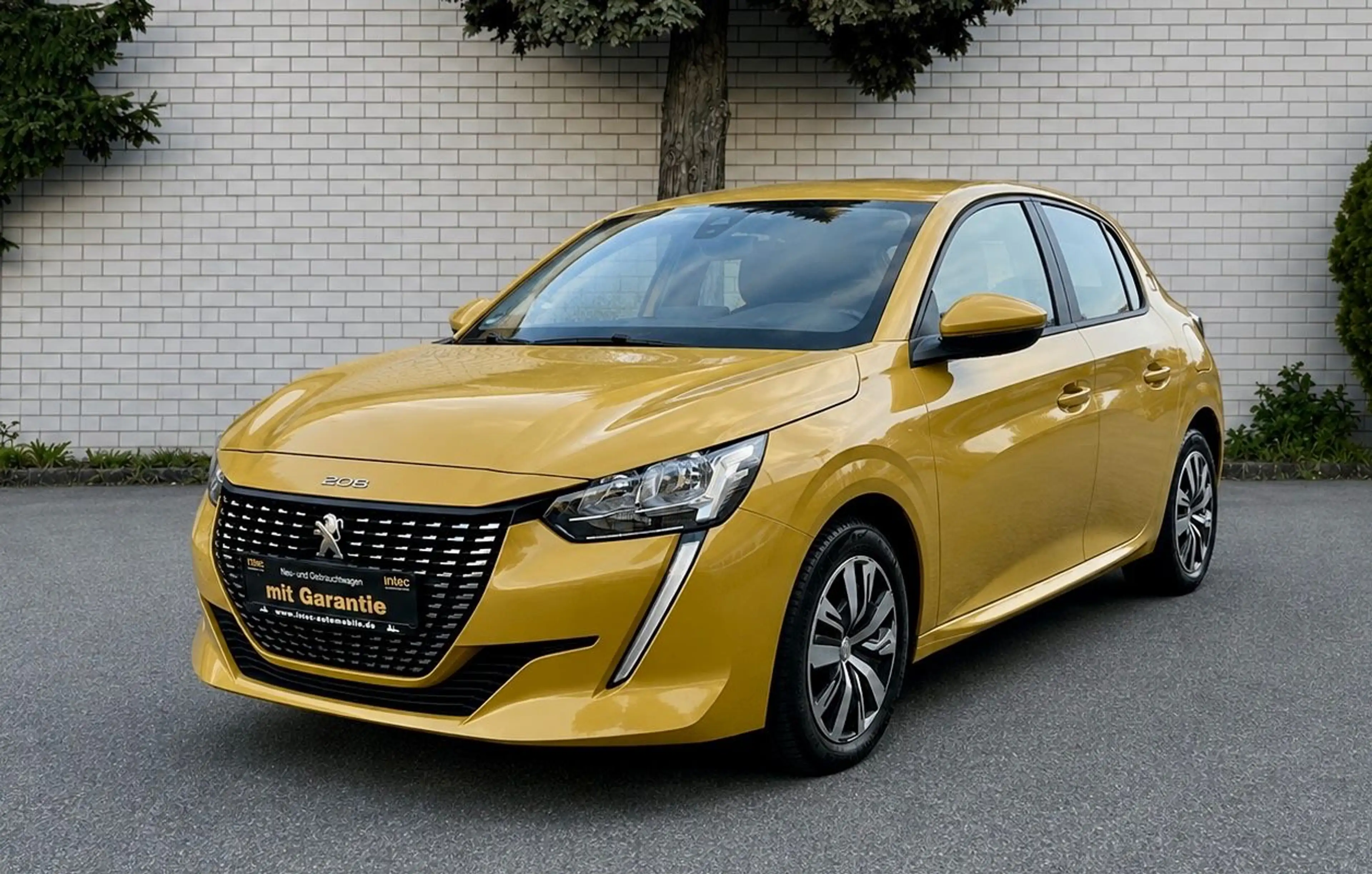 Peugeot 208 Active 1.2 — photo 2