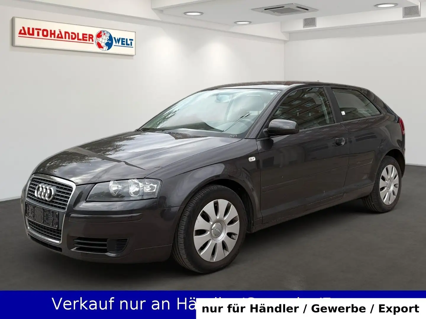 Audi A3 1.6i Klimaautomatik Sitzheizung Grau - 1