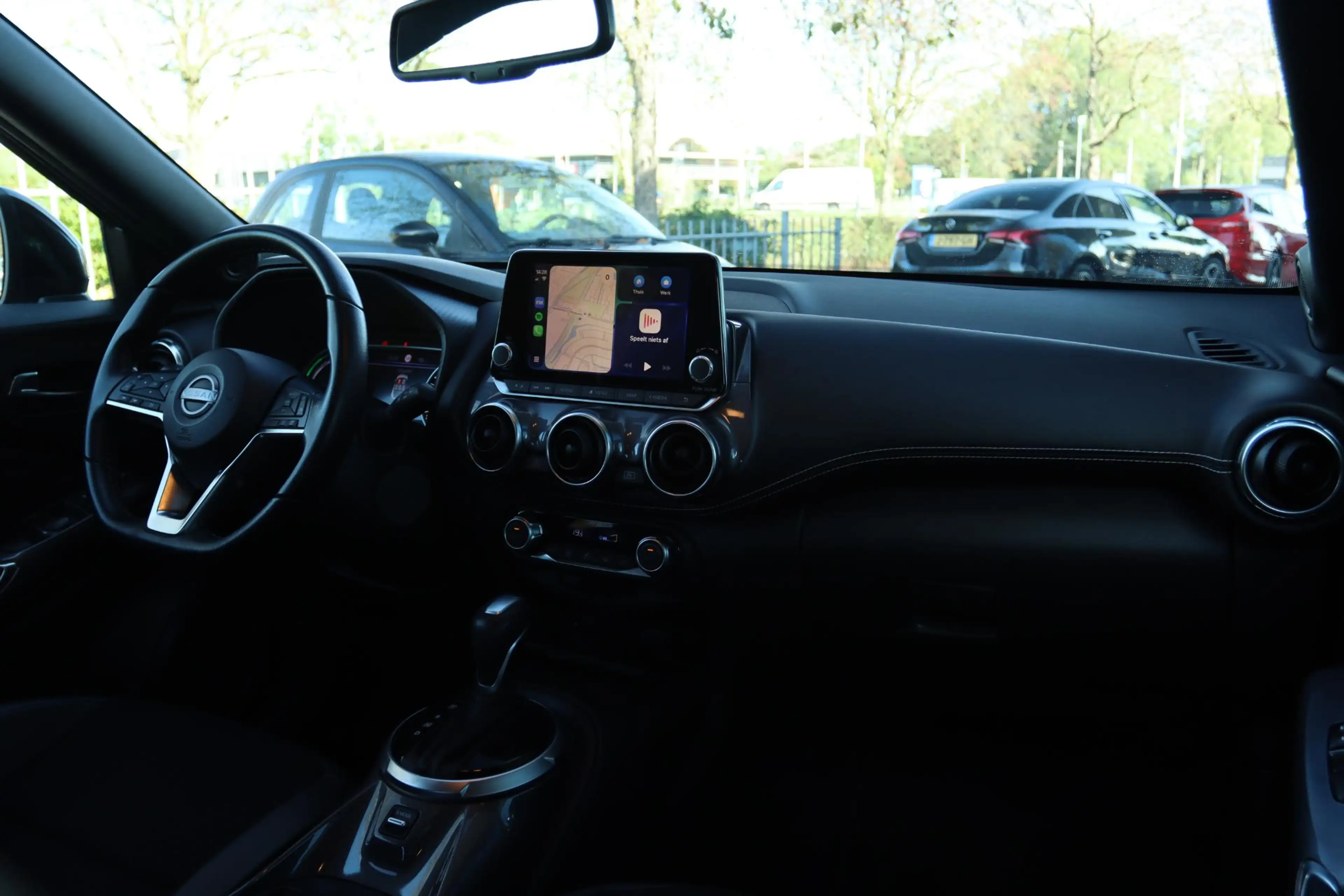 Nissan Juke 1.6 HYBRID N-DESIGN | CARPLAY | CAMERA | KEY-LESS — photo 8
