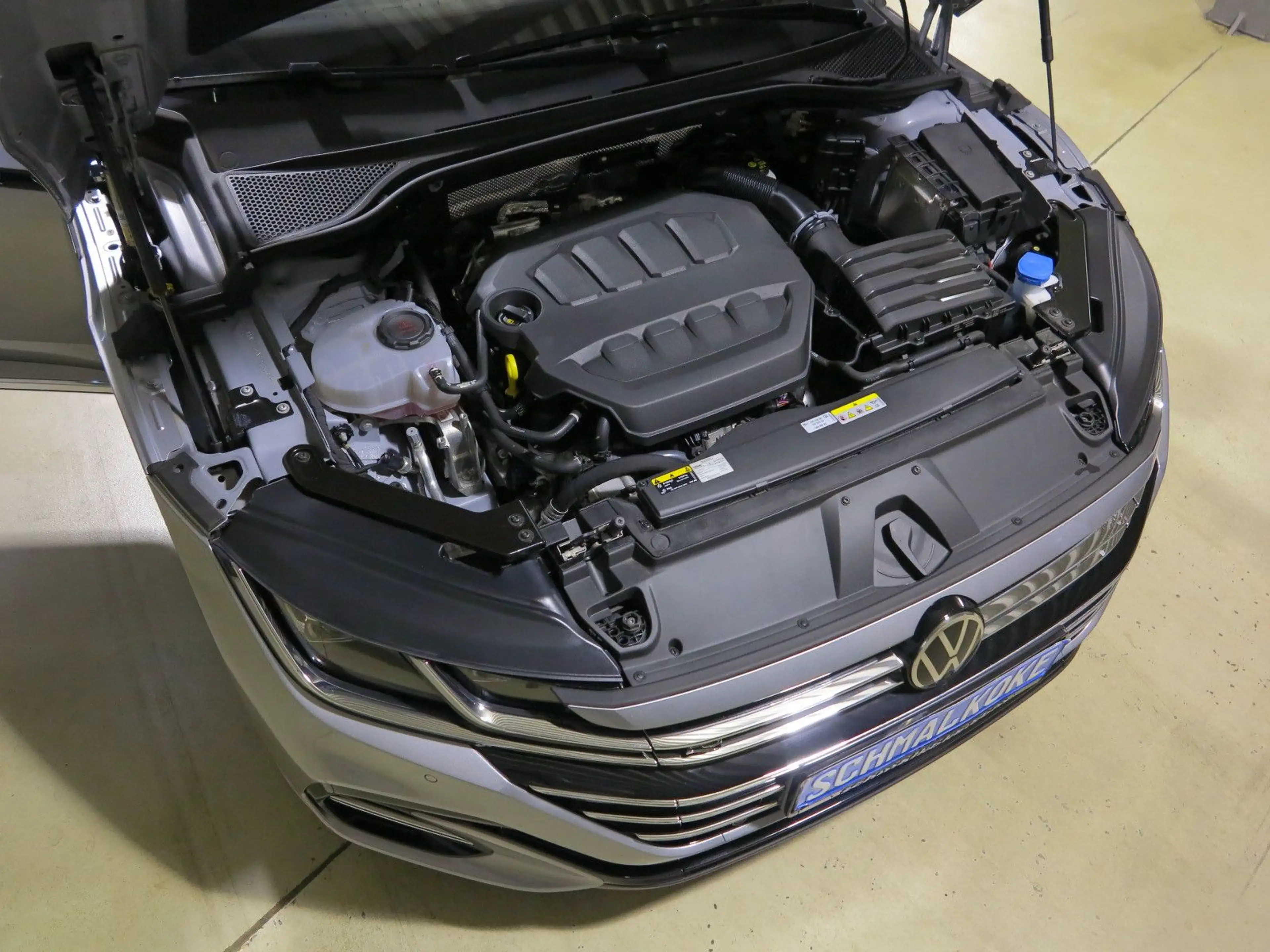 Volkswagen Arteon Shooting Brake 2.0TSI OPF DSG7 R-Line AHK — photo 8