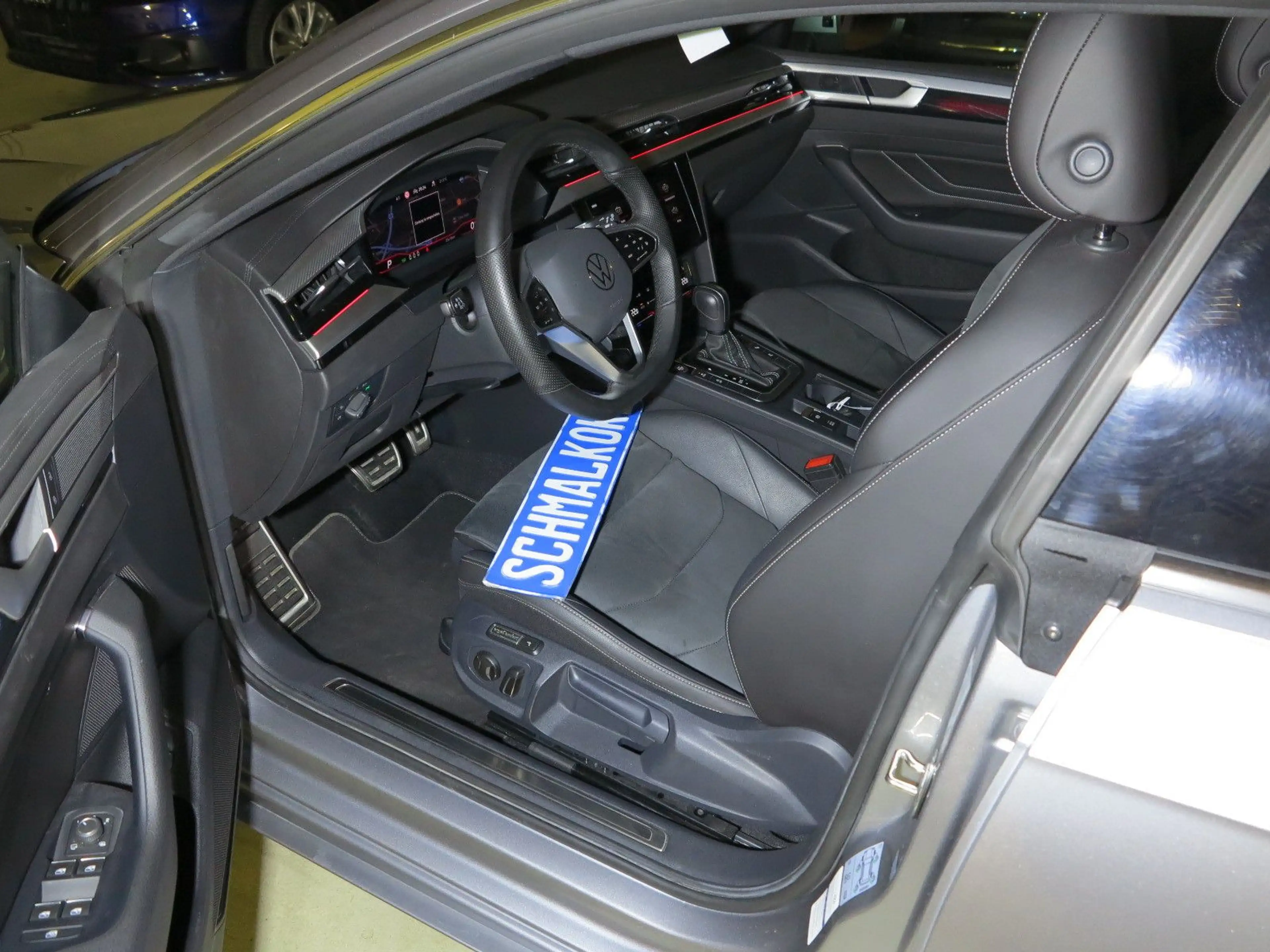Volkswagen Arteon Shooting Brake 2.0TSI OPF DSG7 R-Line AHK — photo 6