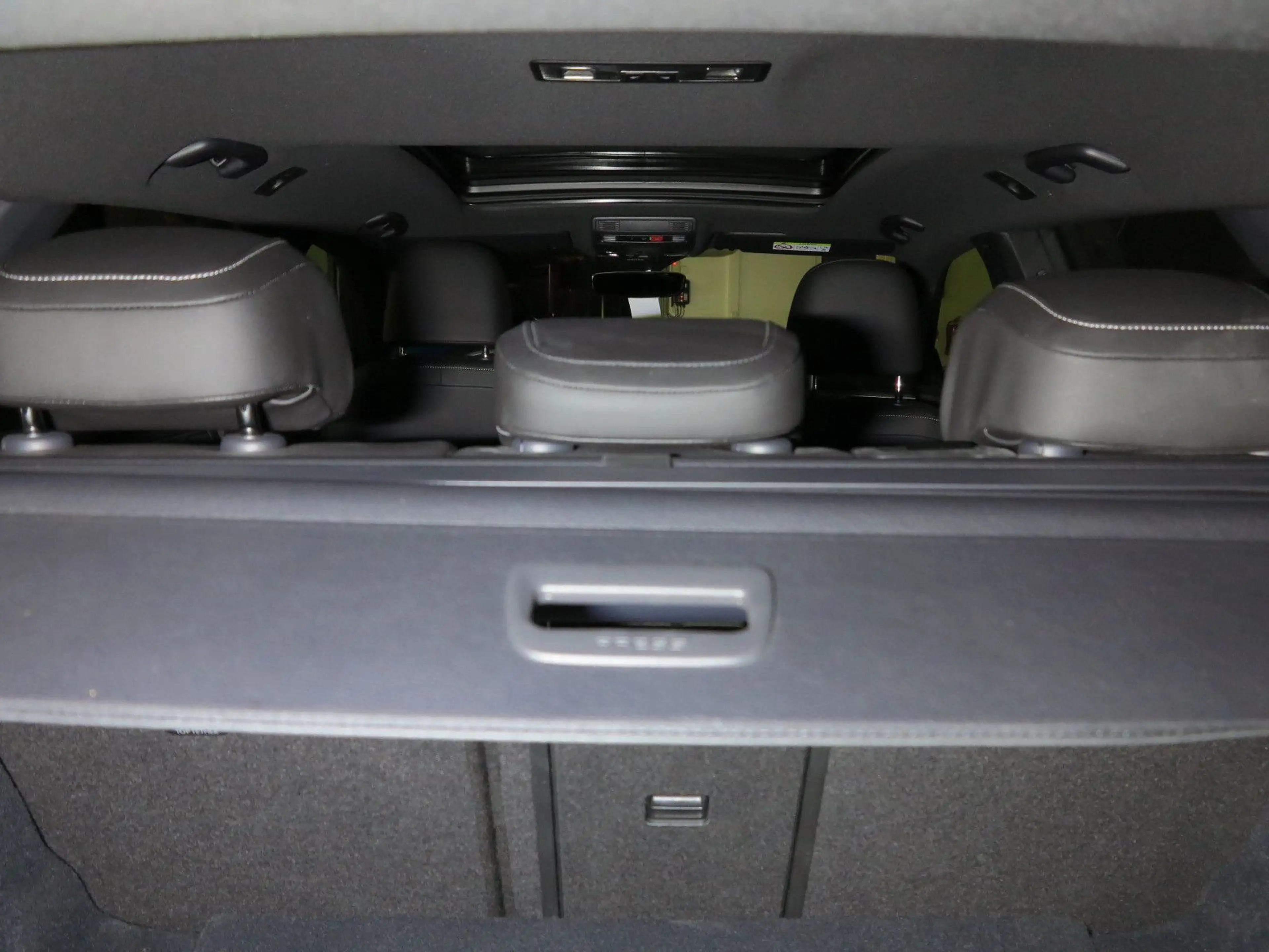 Volkswagen Arteon Shooting Brake 2.0TSI OPF DSG7 R-Line AHK — photo 14