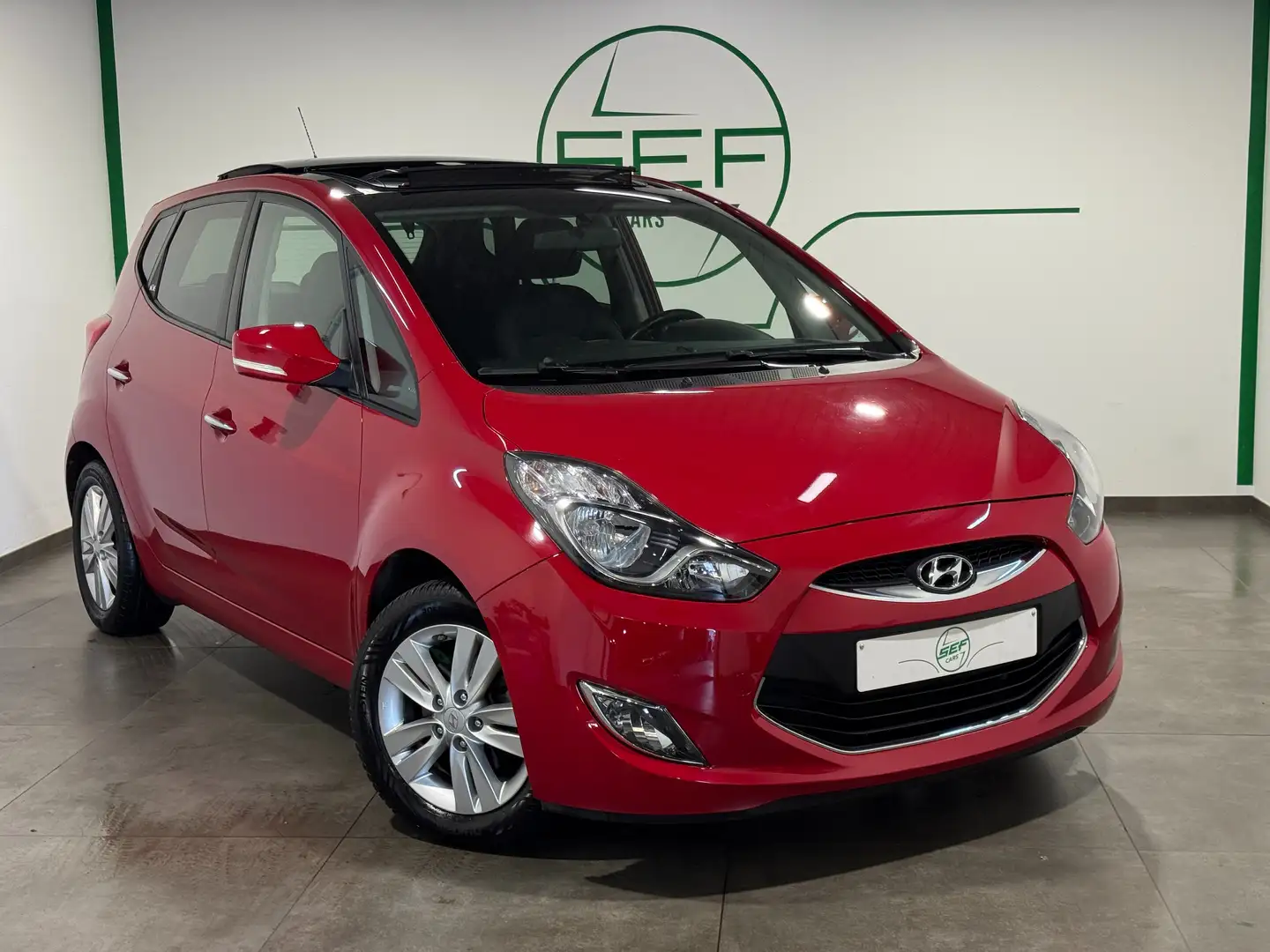 Hyundai iX20 * 1.4i * Lounge * 55.000km * Garantie 12 mois * Czerwony - 1
