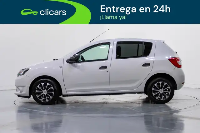 Dacia Sandero view 8