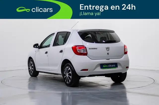 Dacia Sandero view 9