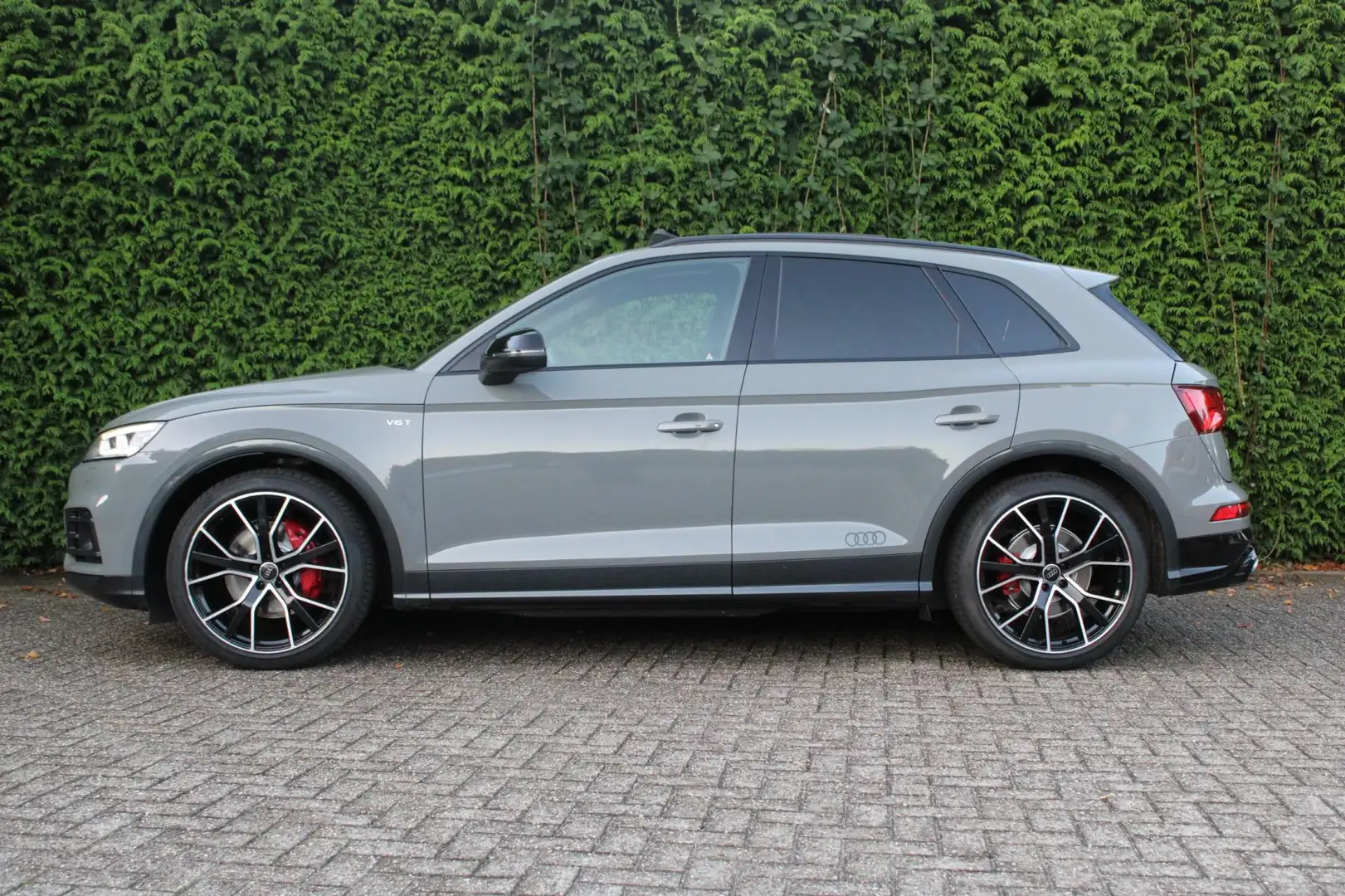 Audi Q5 3.0 TFSI SQ5 quattro Pro Line Plus BOMVOL Grau - 2