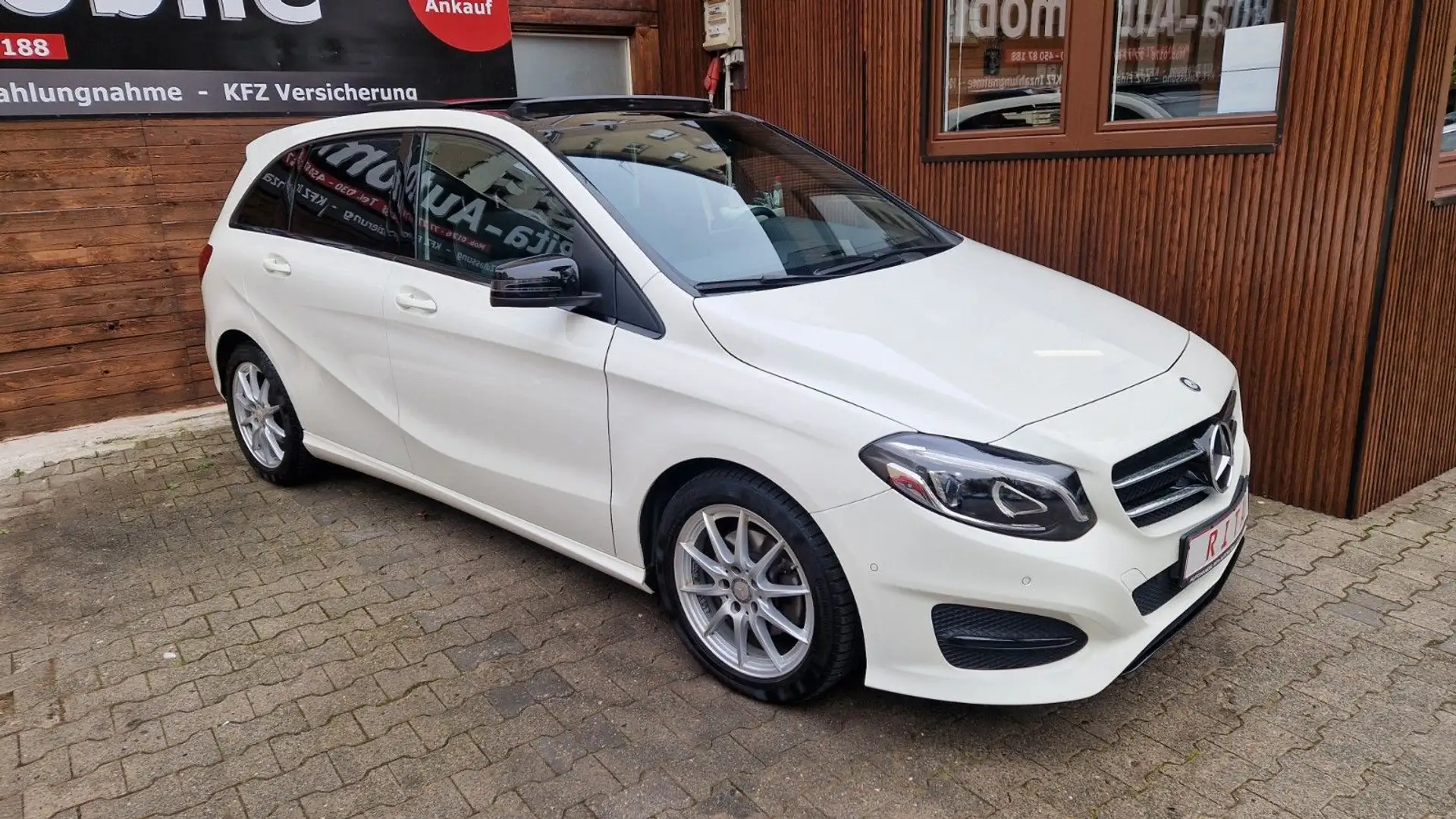 Mercedes-Benz B 220 CDI 4Matic, Panorama, Navi, Kamera Blanc - 2