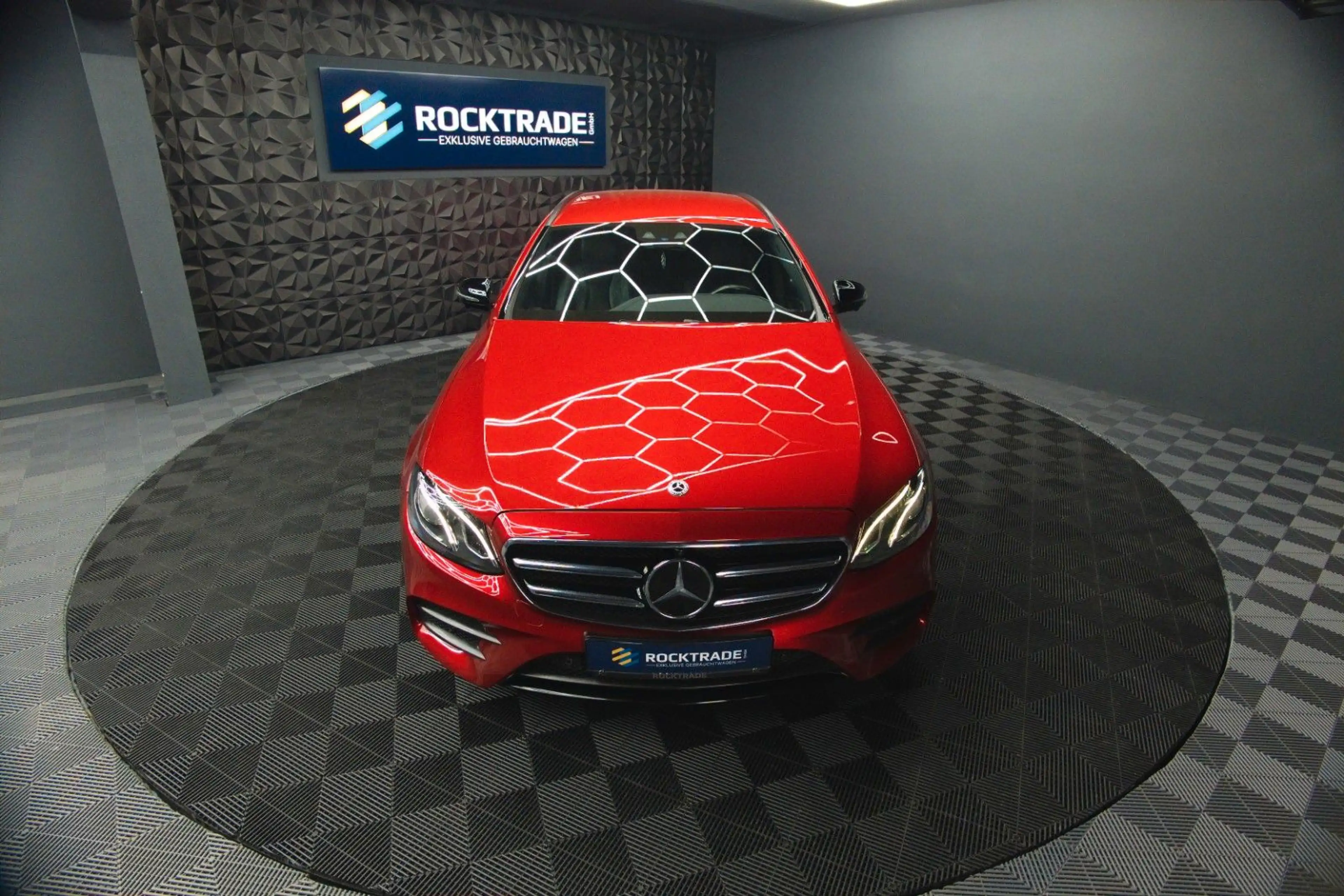 Mercedes-Benz E 400 d T 4Matic AMG Night-Paket ACC Widescreen — photo 5