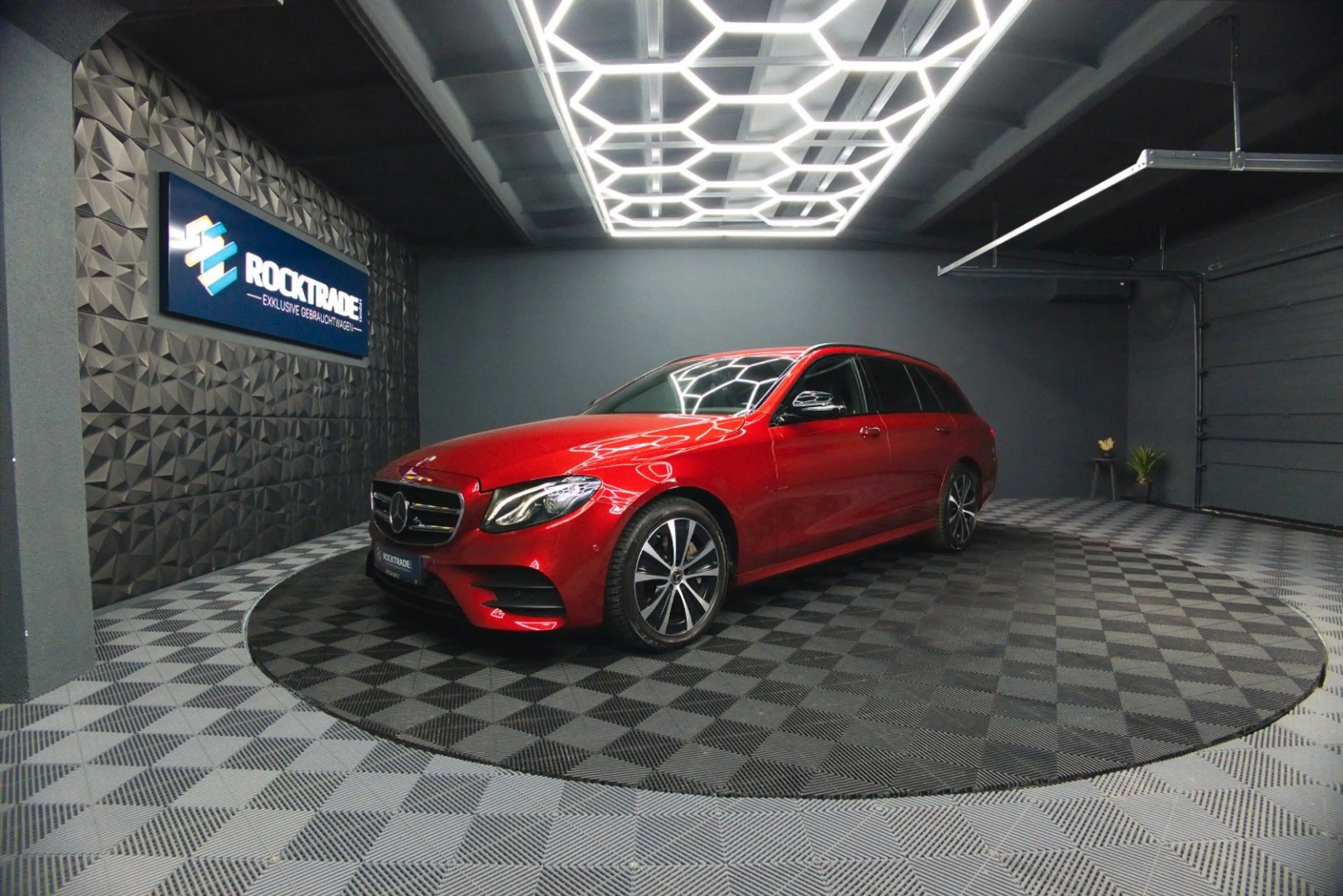 Mercedes-Benz E 400 d T 4Matic AMG Night-Paket ACC Widescreen