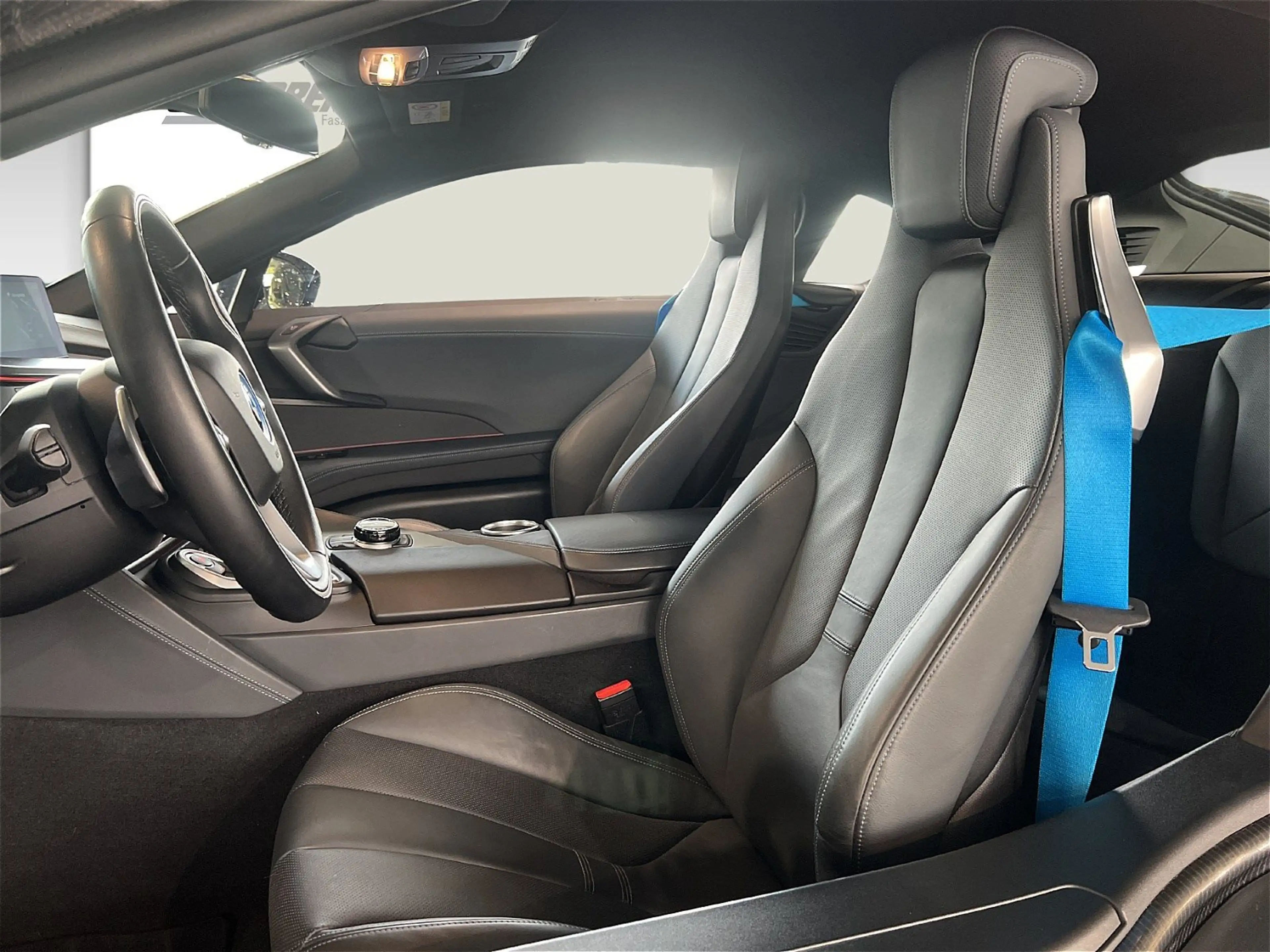 BMW i8 Head-Up HK HiFi DAB LED Navi Prof. Shz PDC — photo 6