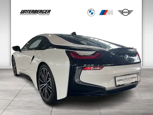 BMW i8 Head-Up HK HiFi DAB LED Navi Prof. Shz PDC Ansicht 5