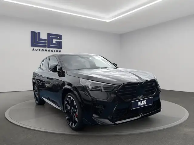 BMW X2 view 3