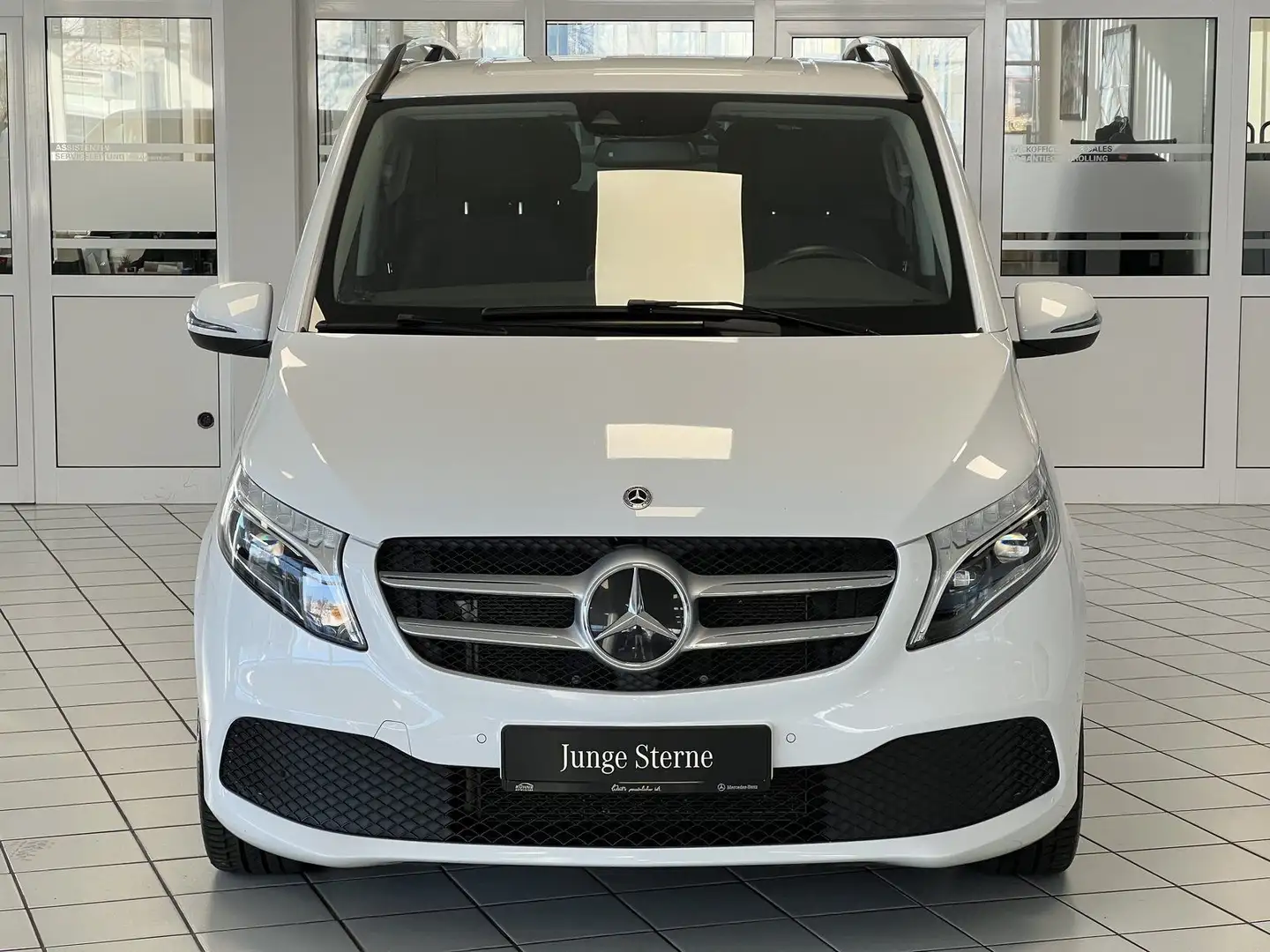 Mercedes-Benz V 300 d Edition MBUX*LED*Distronic*Junge Sterne* Weiß - 2
