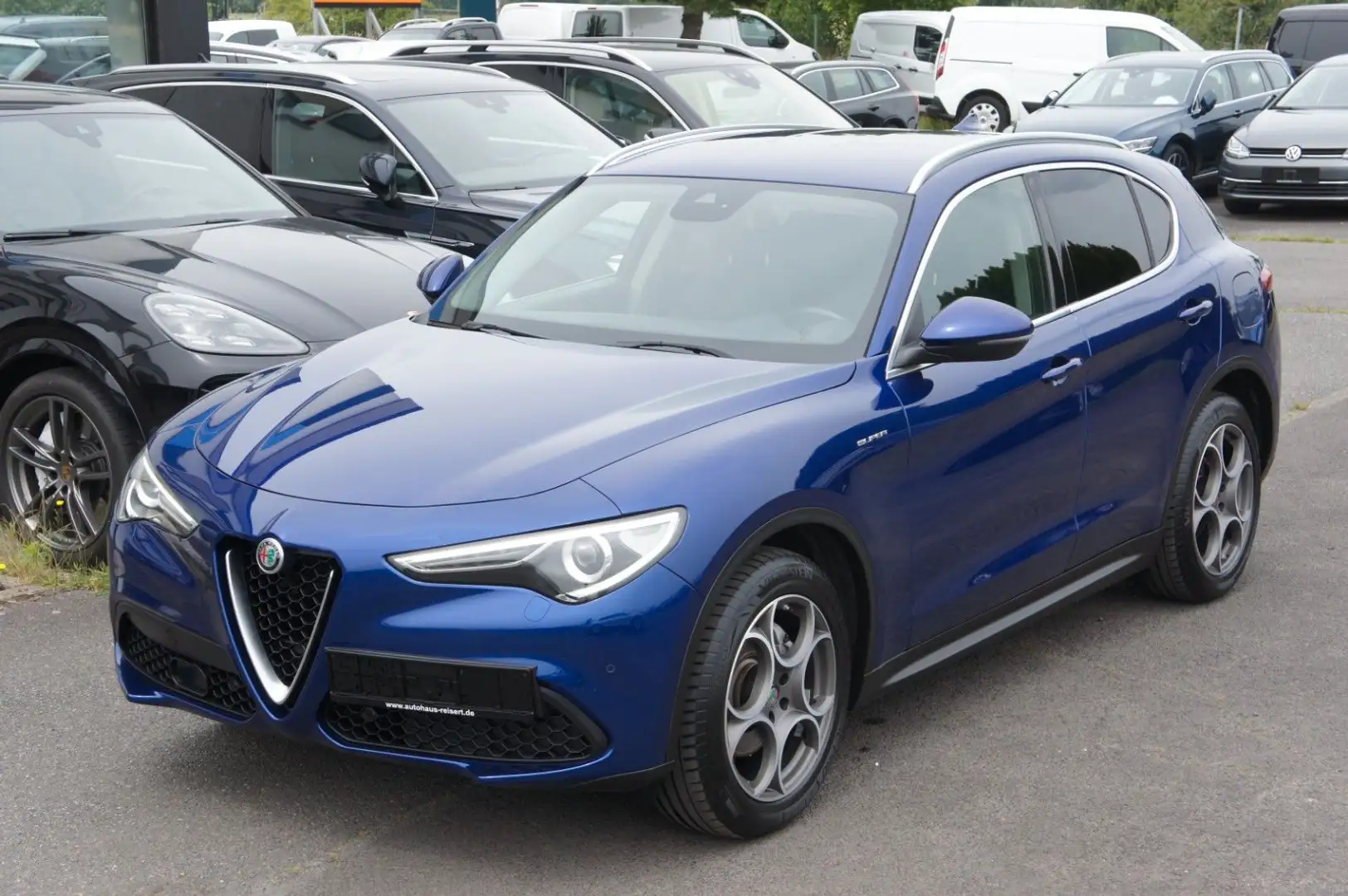 Alfa Romeo Stelvio Super Q4*AHK*KAM*XEN*WIPA*DAB*DCC*MEMORY Blau - 1
