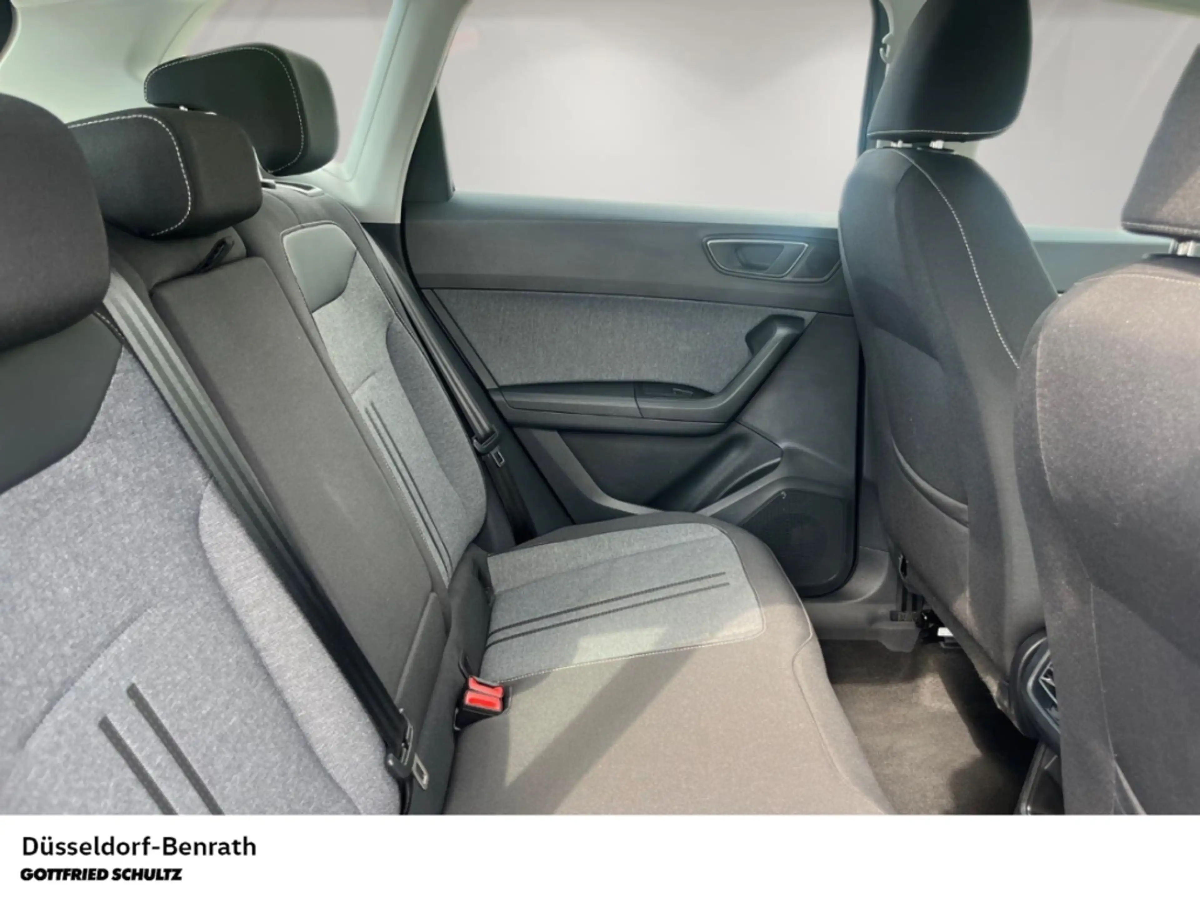 SEAT Ateca Style 1.5 TSI DSG LED Navi Parkhilfe AppConnect — photo 7