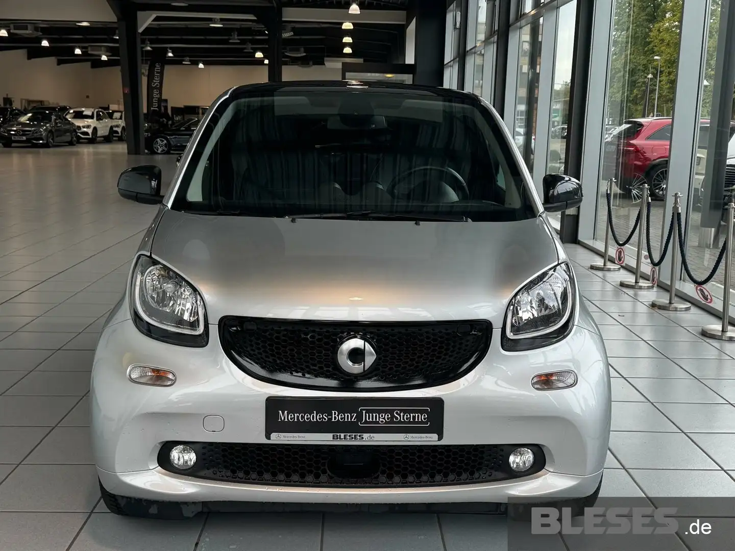 smart forTwo smart fortwo 66 kW turbo twinamic Navi+RüKam+Pano+Sport Argent - 2