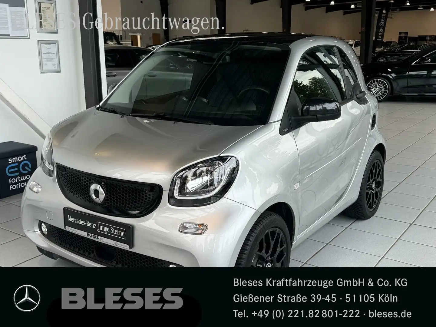 smart forTwo smart fortwo 66 kW turbo twinamic Navi+RüKam+Pano+Sport Argent - 1