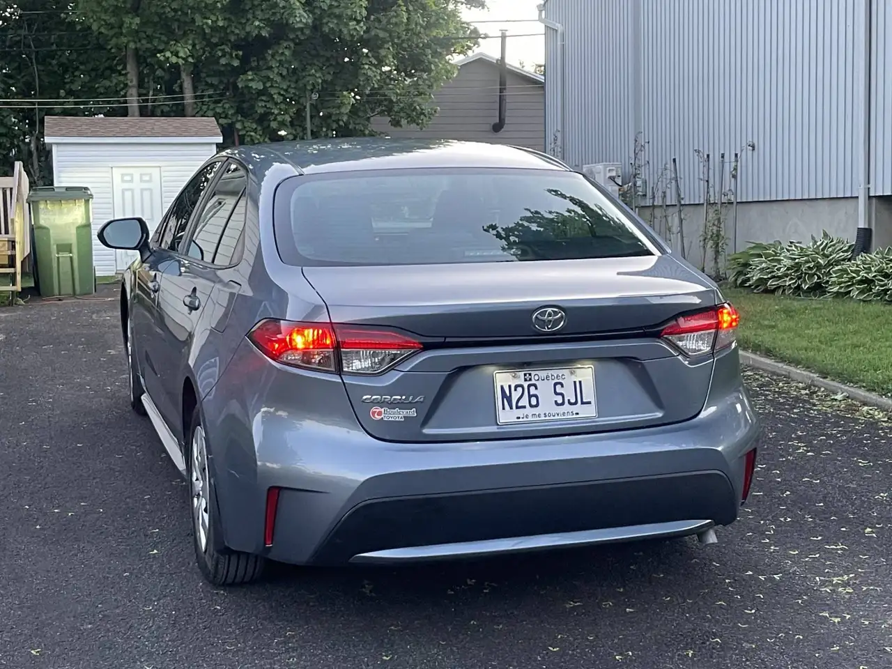 Toyota Corolla photo Toyota Corolla