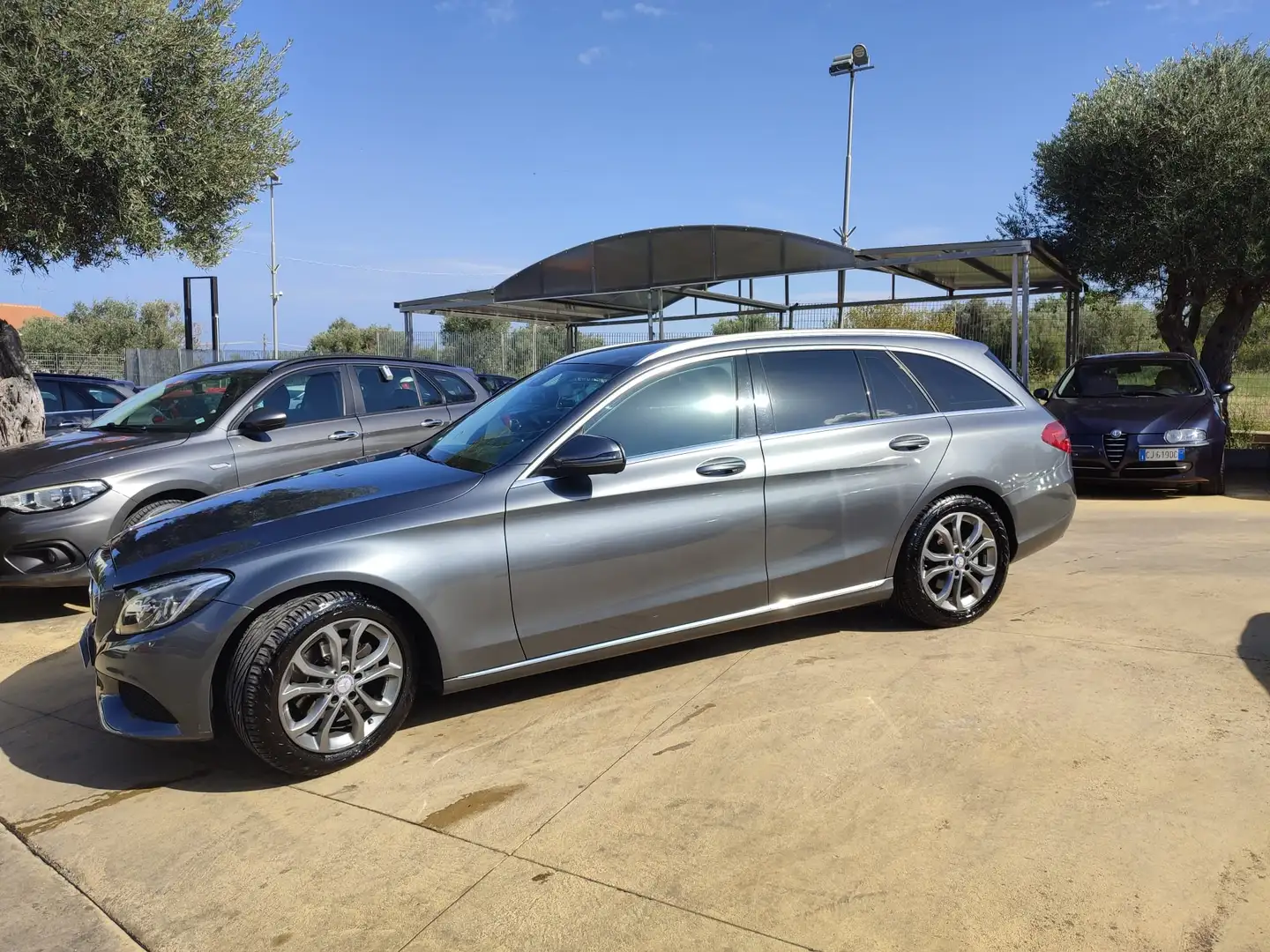 Mercedes-Benz C 200 Classe C-S205 2014 SW SW d (bt) Sport auto Grigio - 1