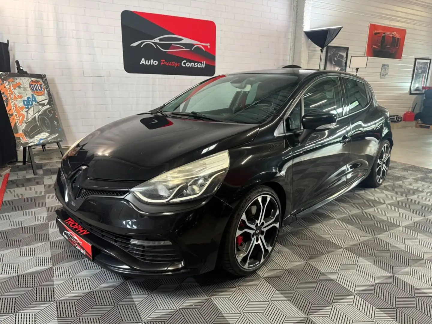 Renault Clio 1.6 Turbo 220 Energy RS Trophy EDC Чёрный - 1