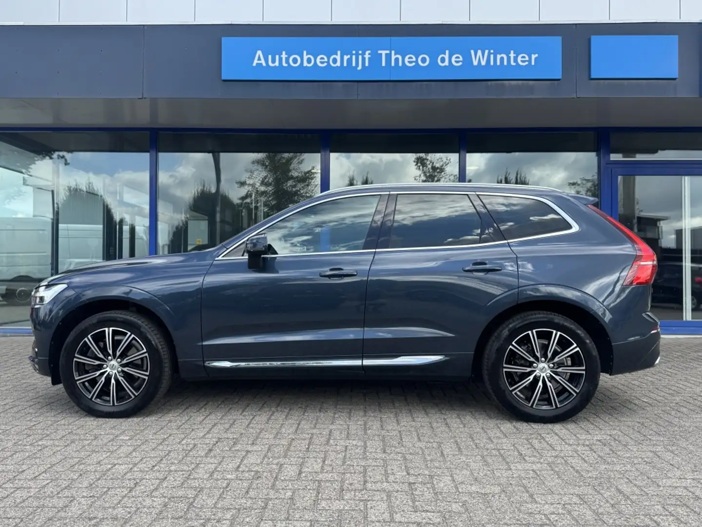 Volvo XC60 2.0 D4 AWD Inscription| 1e Eigenaar, Panoramadak, Bleu - 2