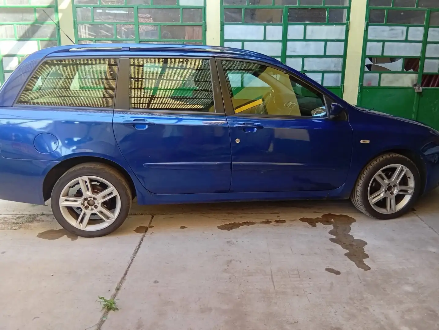 Fiat Stilo Stilo Multiwagon 1.9 mjt Dynamic 120cv Blu/Azzurro - 2