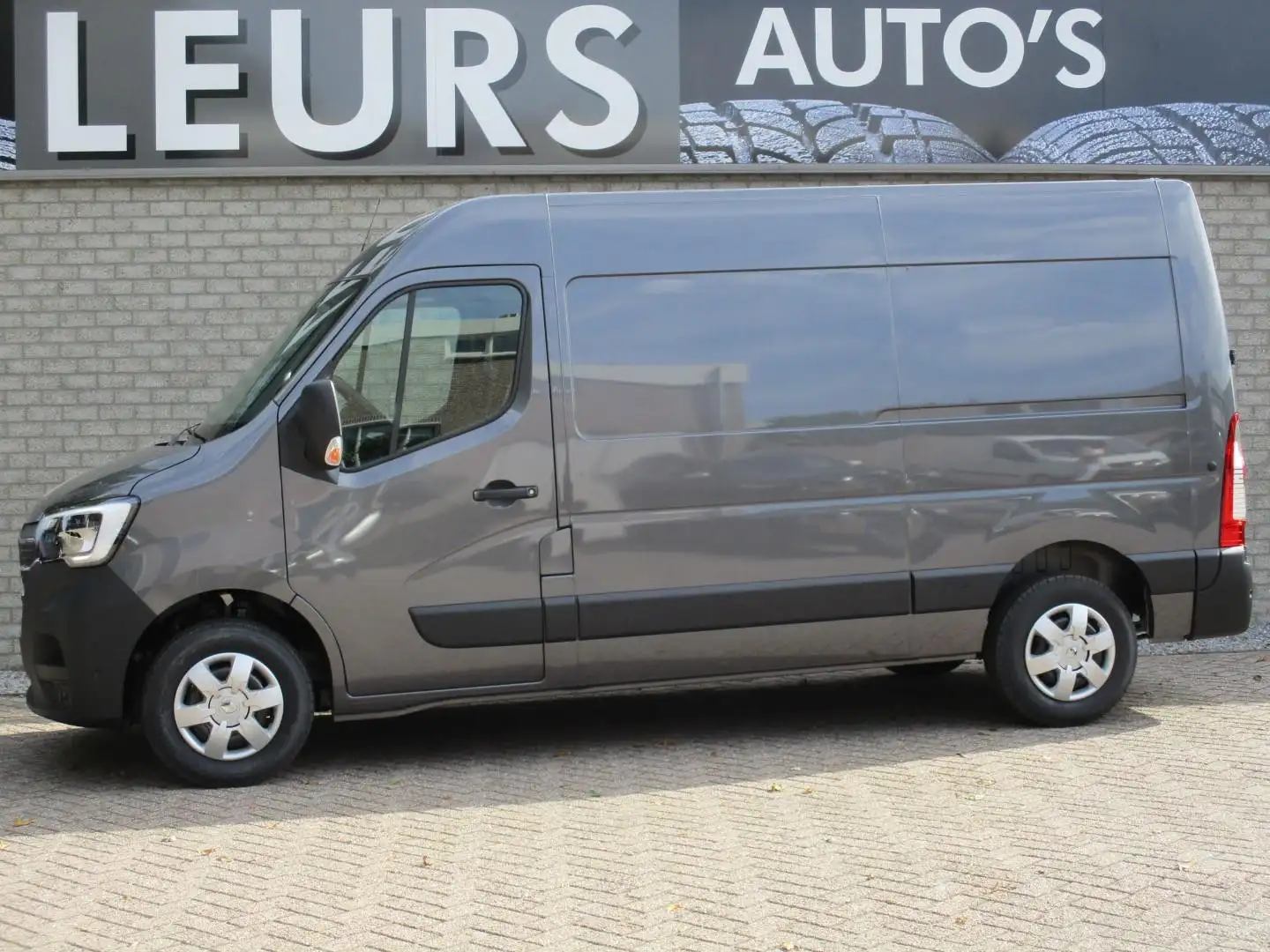 Renault Master T35 L2H2 Navi/Camera/Trekhaak Grijs - 1